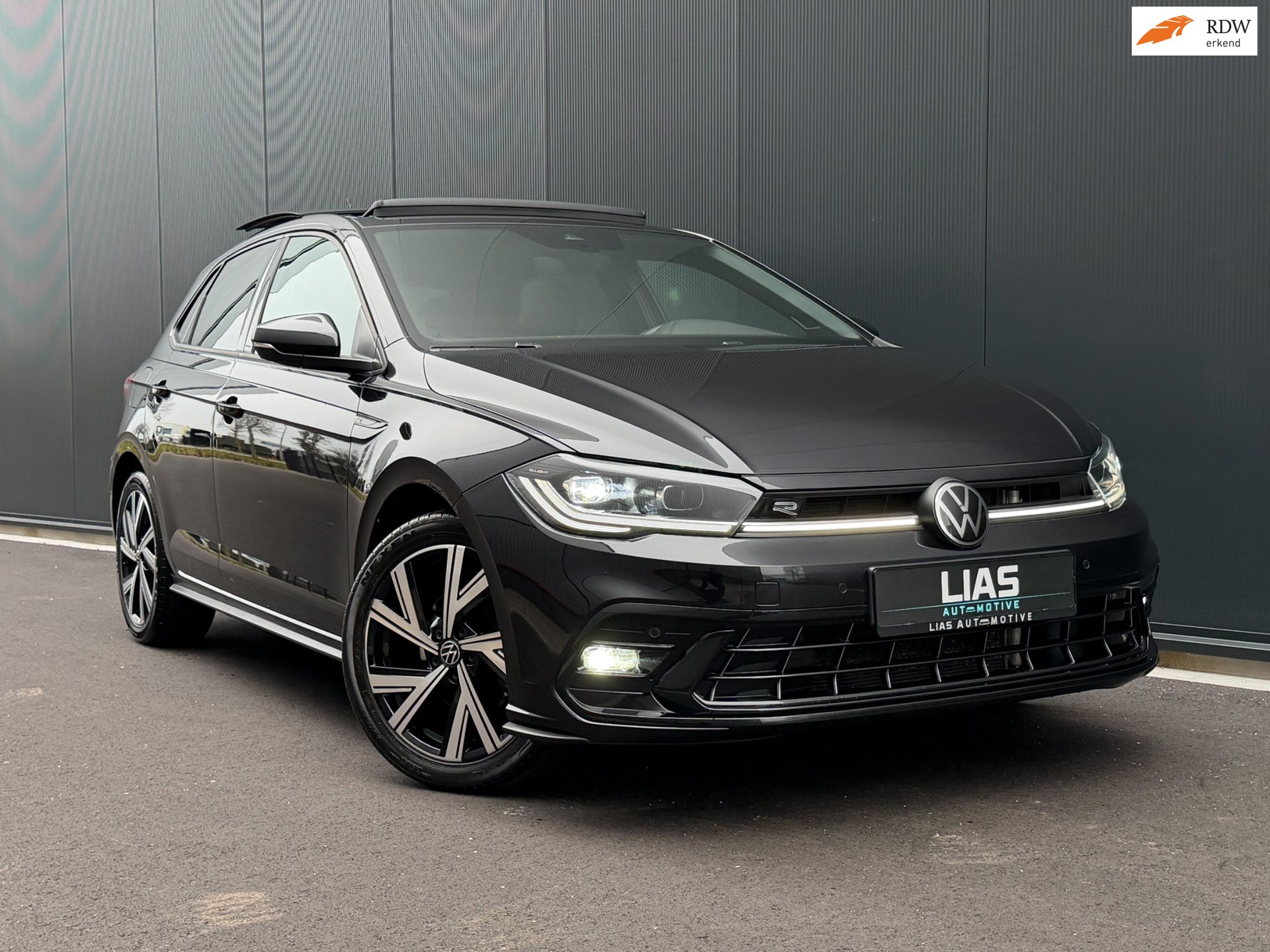 Volkswagen Polo 1.0 TSI R Line | PANO | Keyless | IQ drive | Groot scherm | 3x R line | IQ lights | VW dealer onderhouden | 1e eig