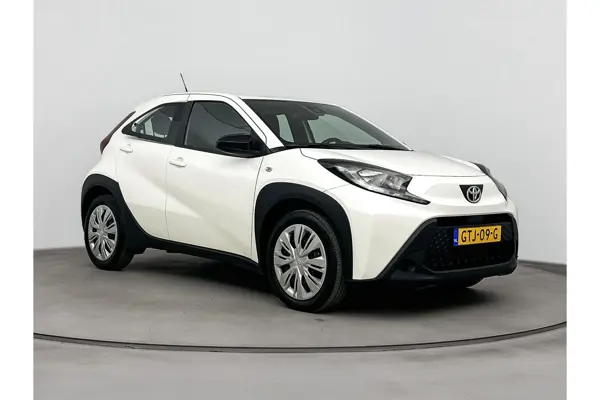 Toyota Aygo X Aygo X 1.0 Vvt-I Mt Play