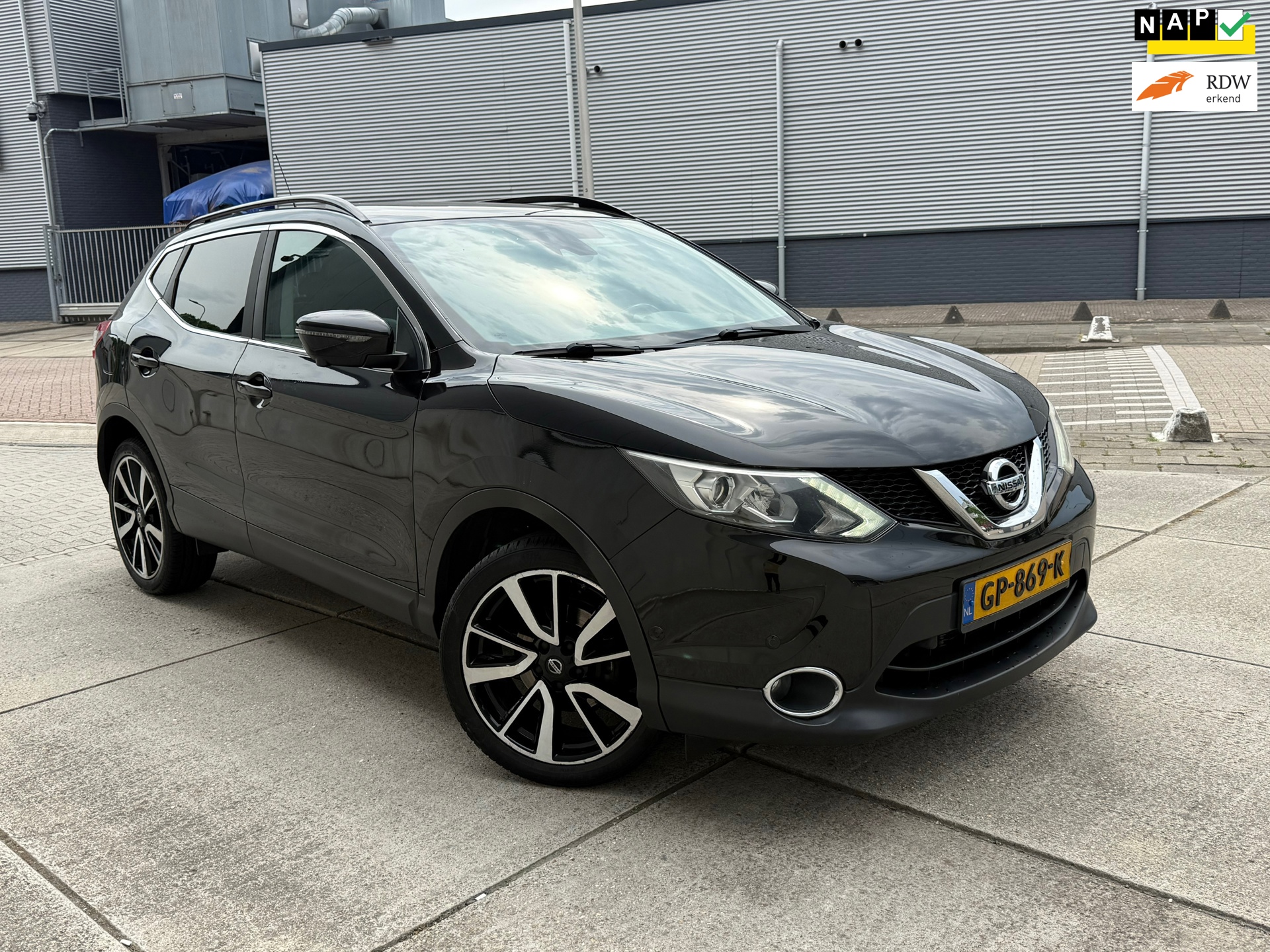 Nissan Qashqai 1.2 Tekna AUTOMAAT 1e Eigenaar GLAS DAK 360 Camera LEER NEW APK