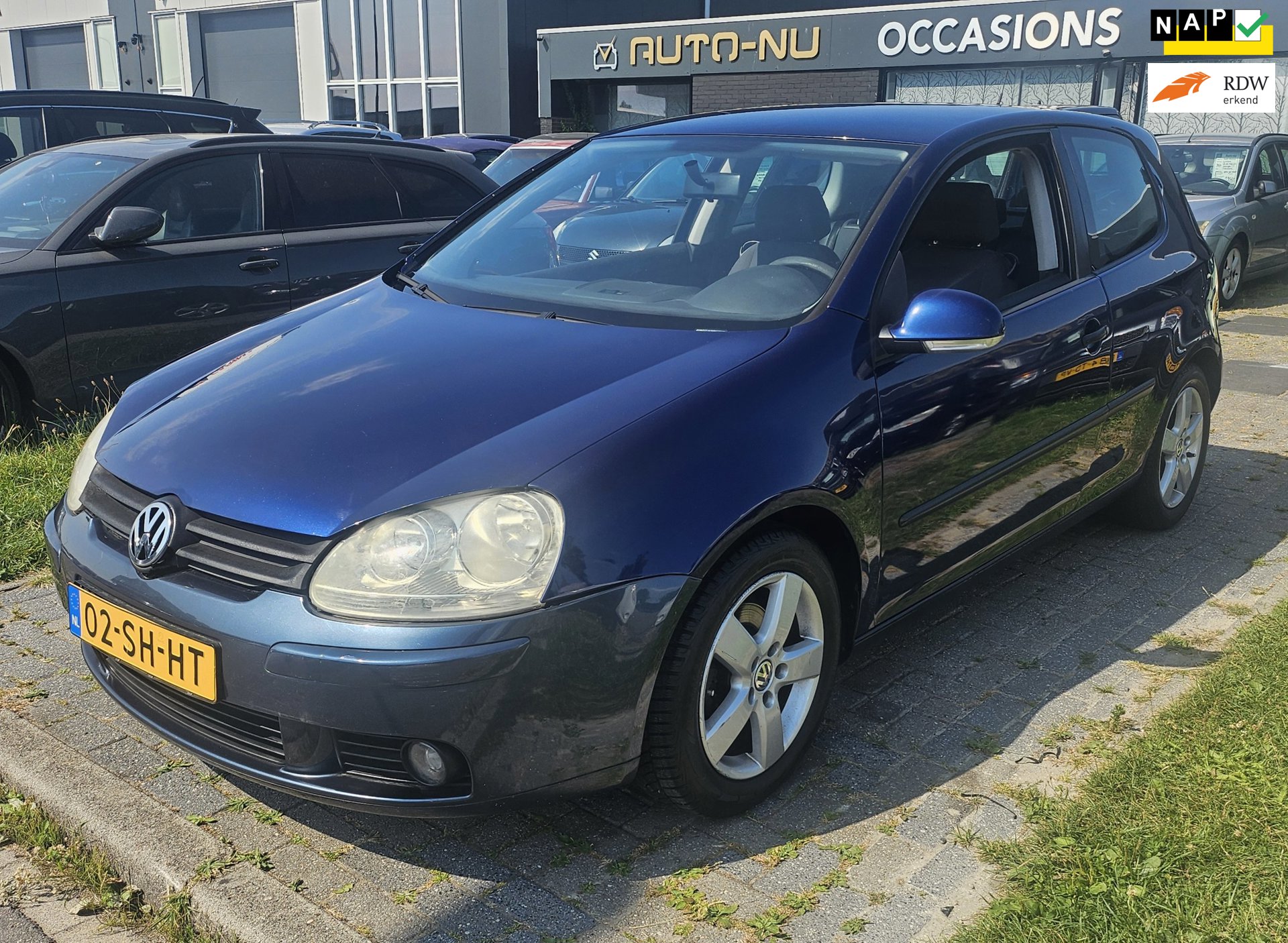 Volkswagen Golf 1.6 FSI Turijn Climate Cruise Trekhaak LM-Velgen Bluetooth APK NAP