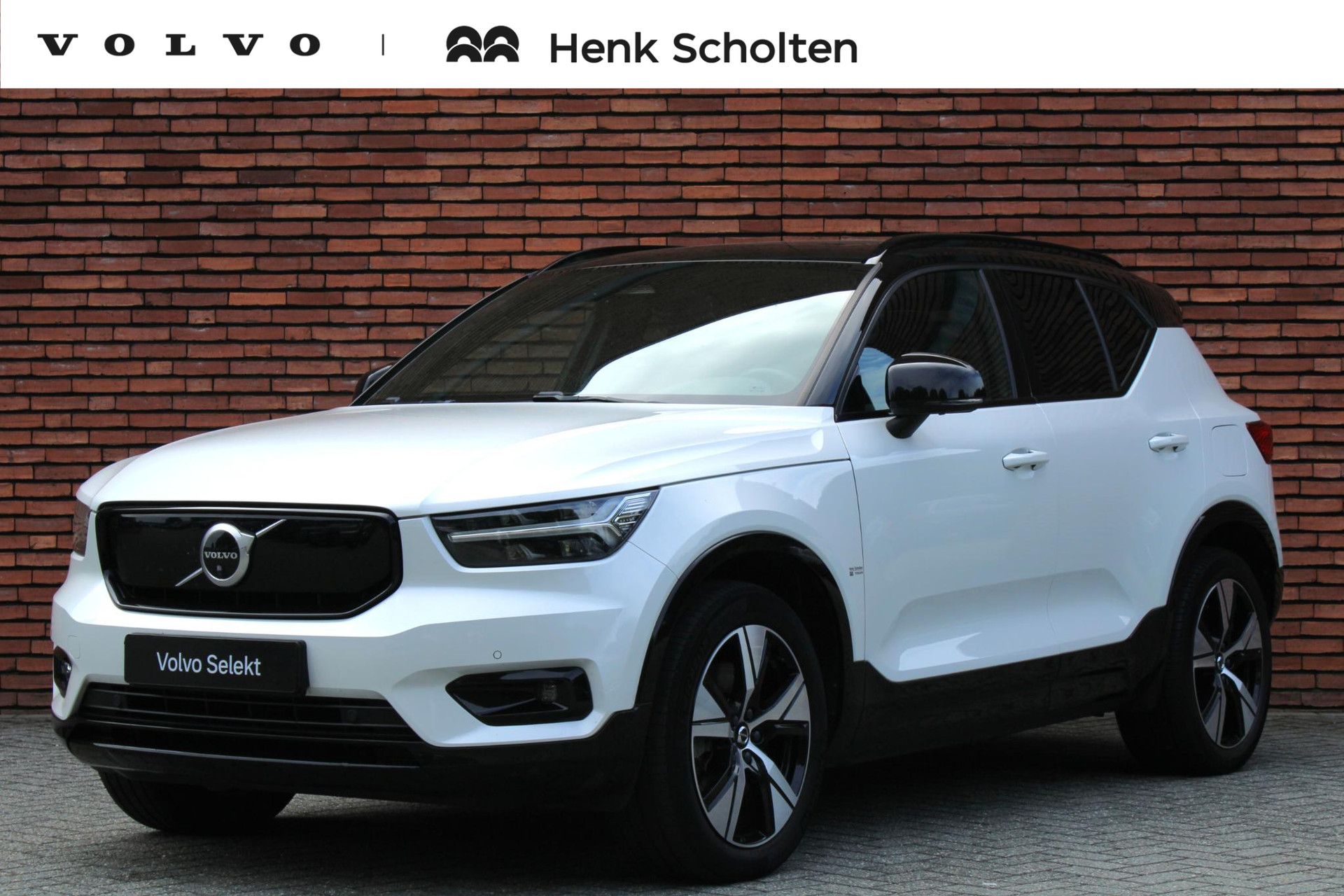Volvo XC40 Recharge P8 AWD R-Design |