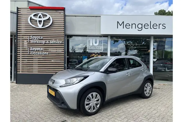 Toyota Aygo X Aygo X 1.0 Vvt-I Mt Play