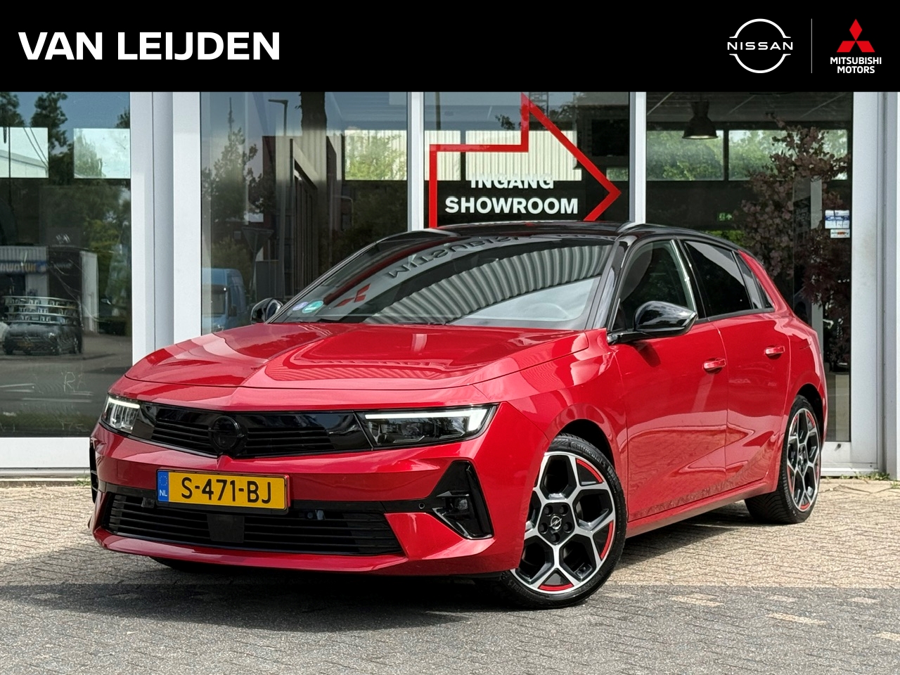 Opel Astra 1.6 Hybrid 180pk Aut GS Line | Trekhaak | Navigatie | Head-Up | Apple CarPlay | Android Auto | 360-Camera | Keyless