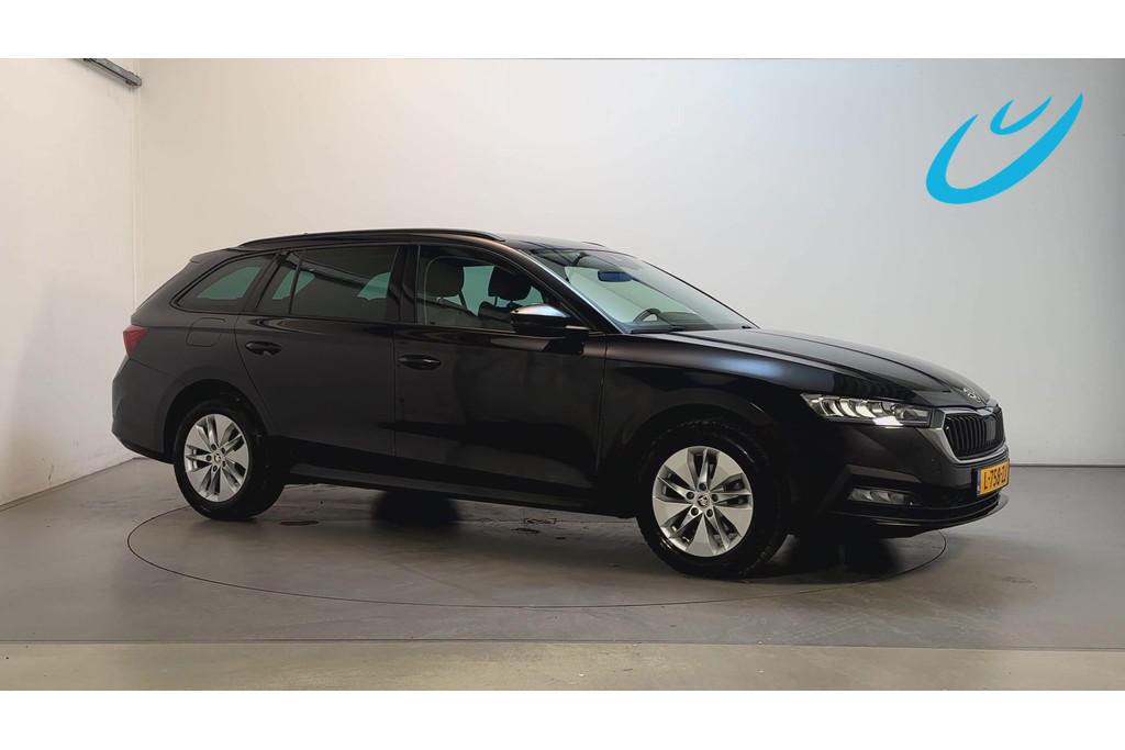 Škoda Octavia Combi 1.0 TSI Business Edition Parkeersensoren Sfeerverlichting App Connect DAB+