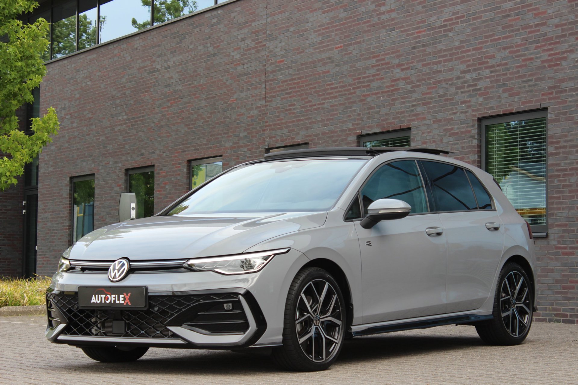 Volkswagen GOLF 8.5 R-Line Edition