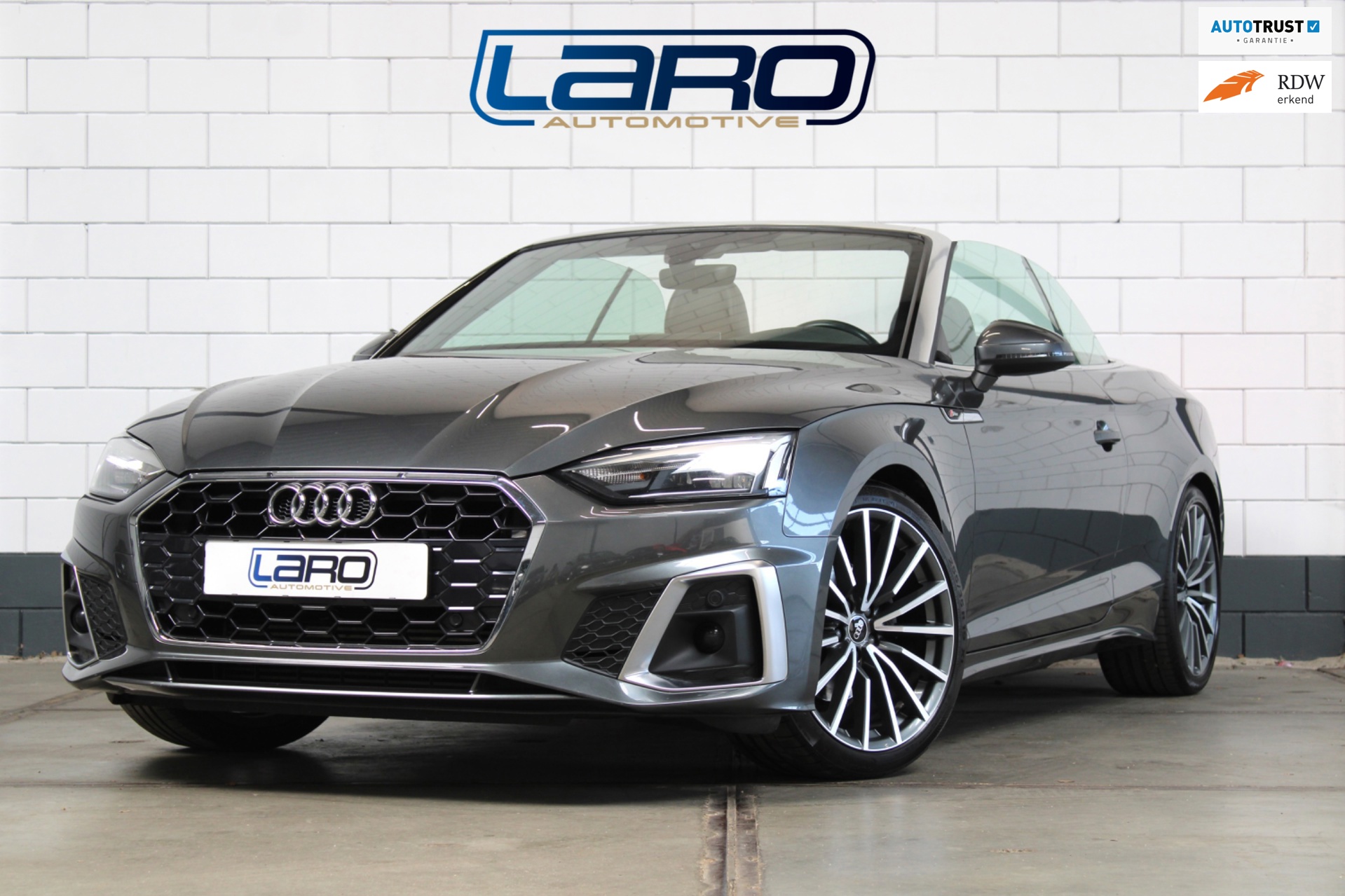 Audi A5 Cabriolet 40 TFSI 190pk 3x S Line | Facelift Virtual Trekhaak Cam Sfeer stoel + nek verwarming
