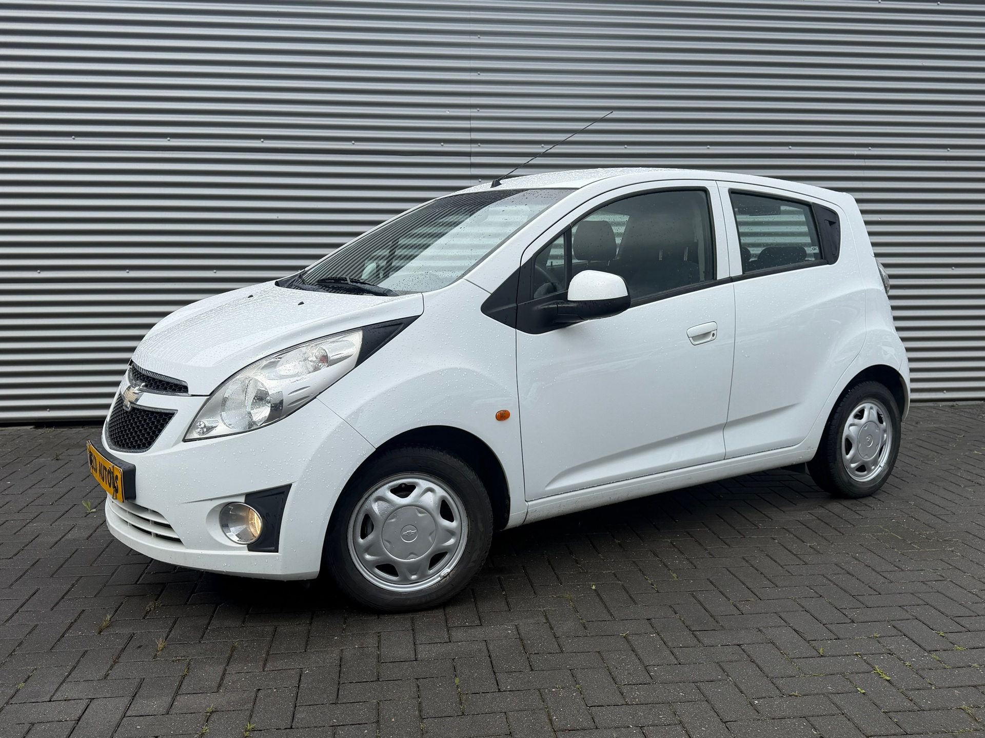 Chevrolet Spark 1.0 16V LT bouwjaar 2011 AIRCO/ELEC RAMEN NIEUWE APK!