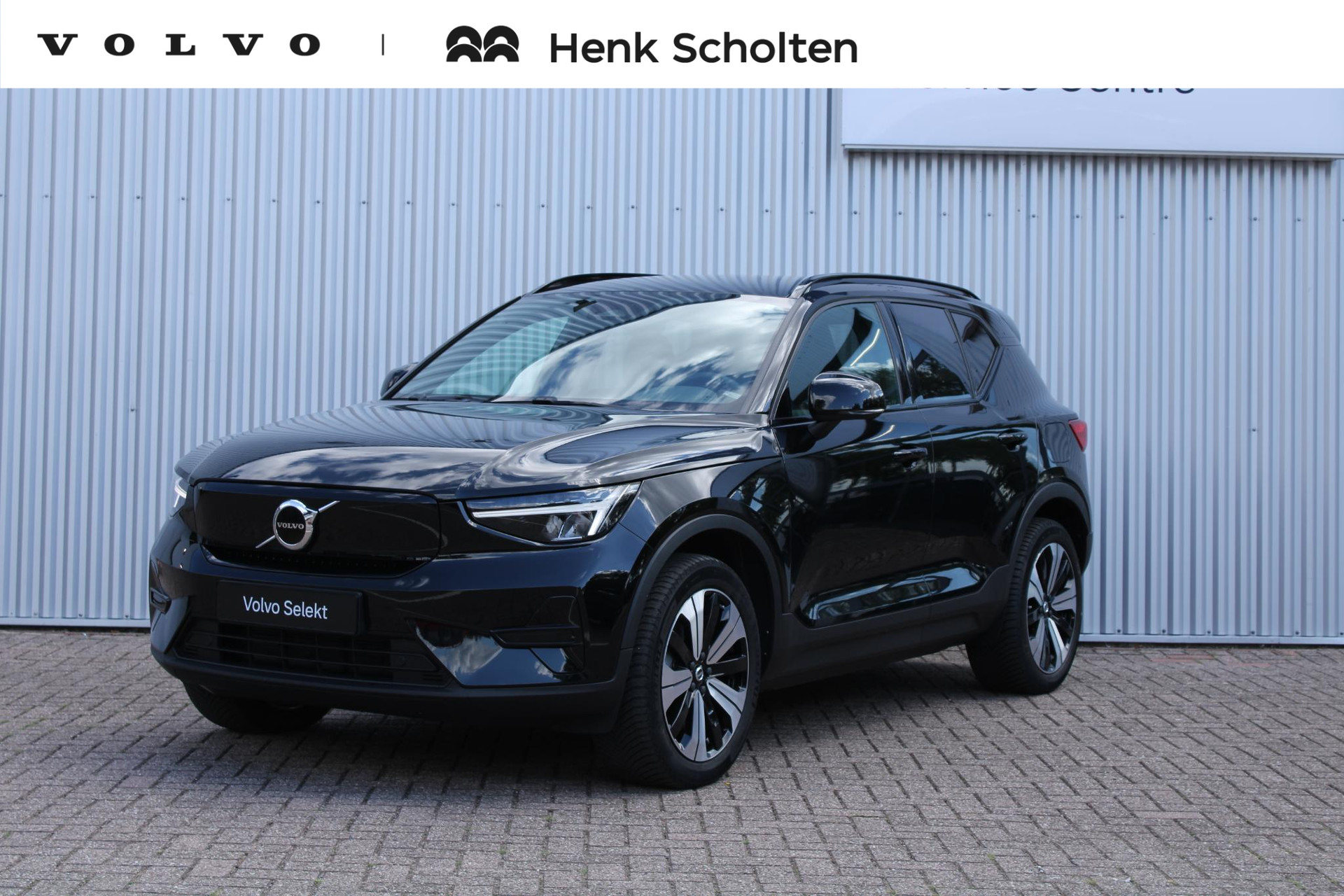Volvo XC40 Recharge Core |