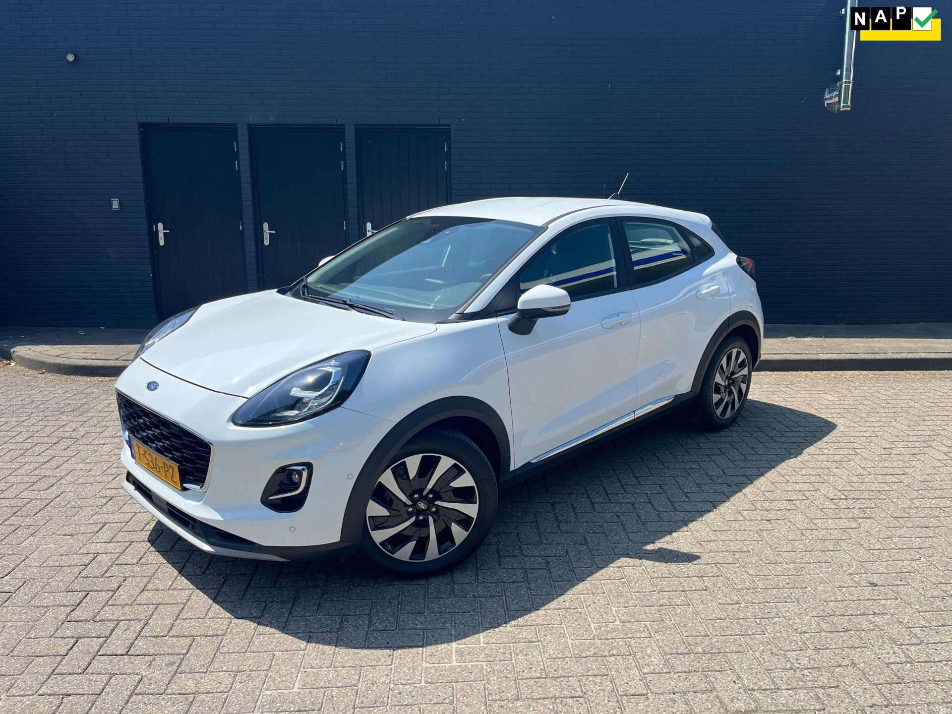 Ford Puma 1.0 EcoBoost Hybrid Titanium