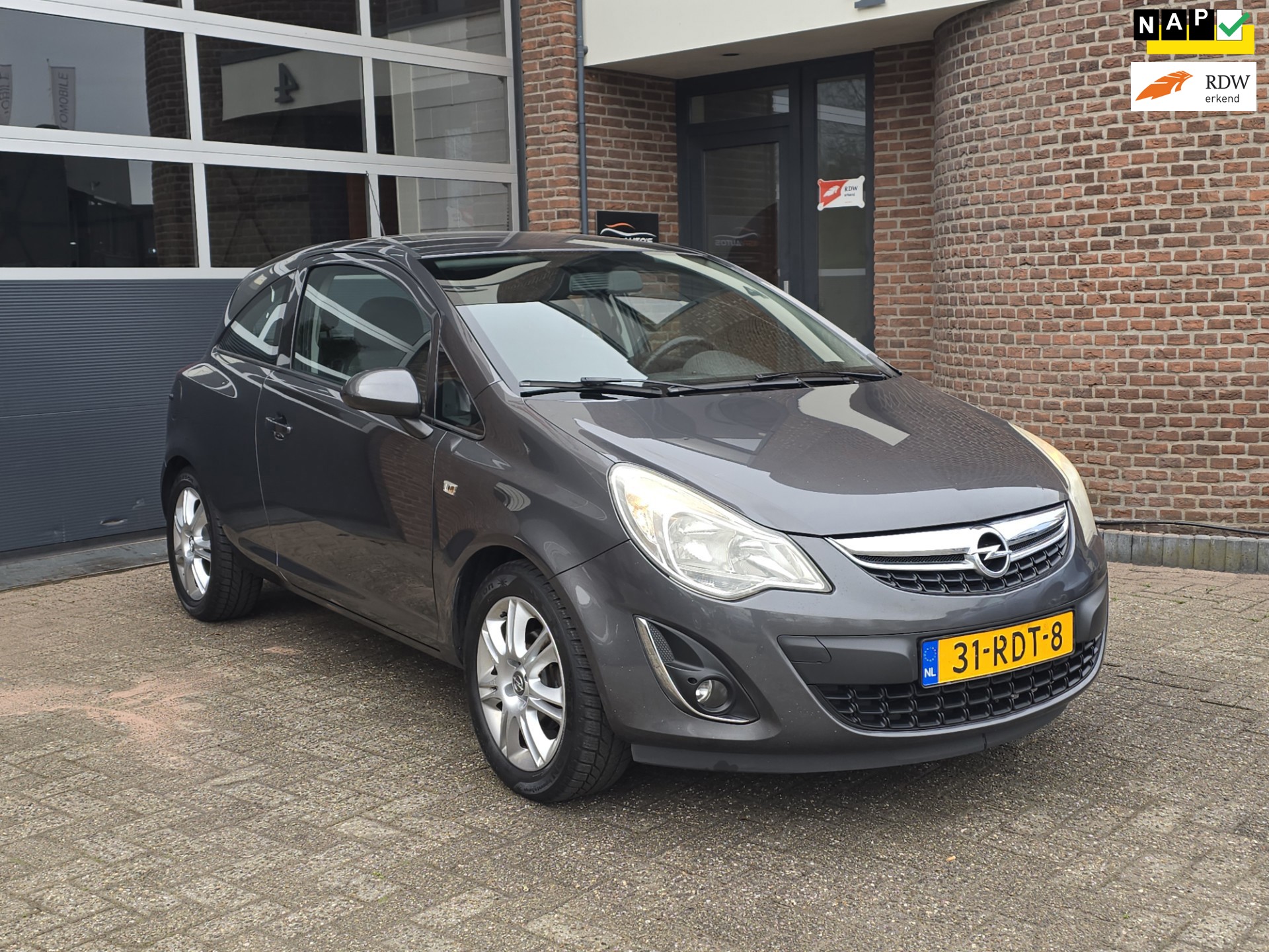 Opel Corsa 1.2-16V Edition Apk |Nap |Airco