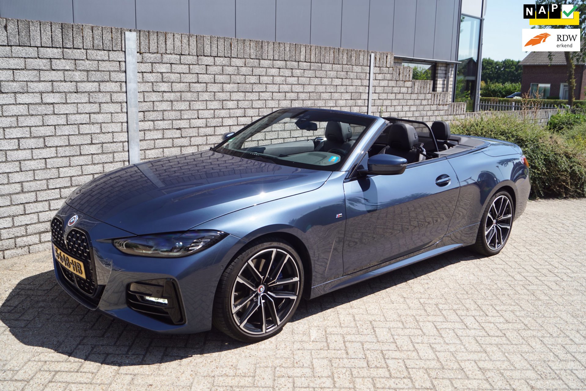 BMW 4-serie Cabrio 430i High Executive M Sport Autom Leder Sportst Stoel/Stuurverw Navi Camera Clima Nekverw 2x PDC LMV 19 ENZ
