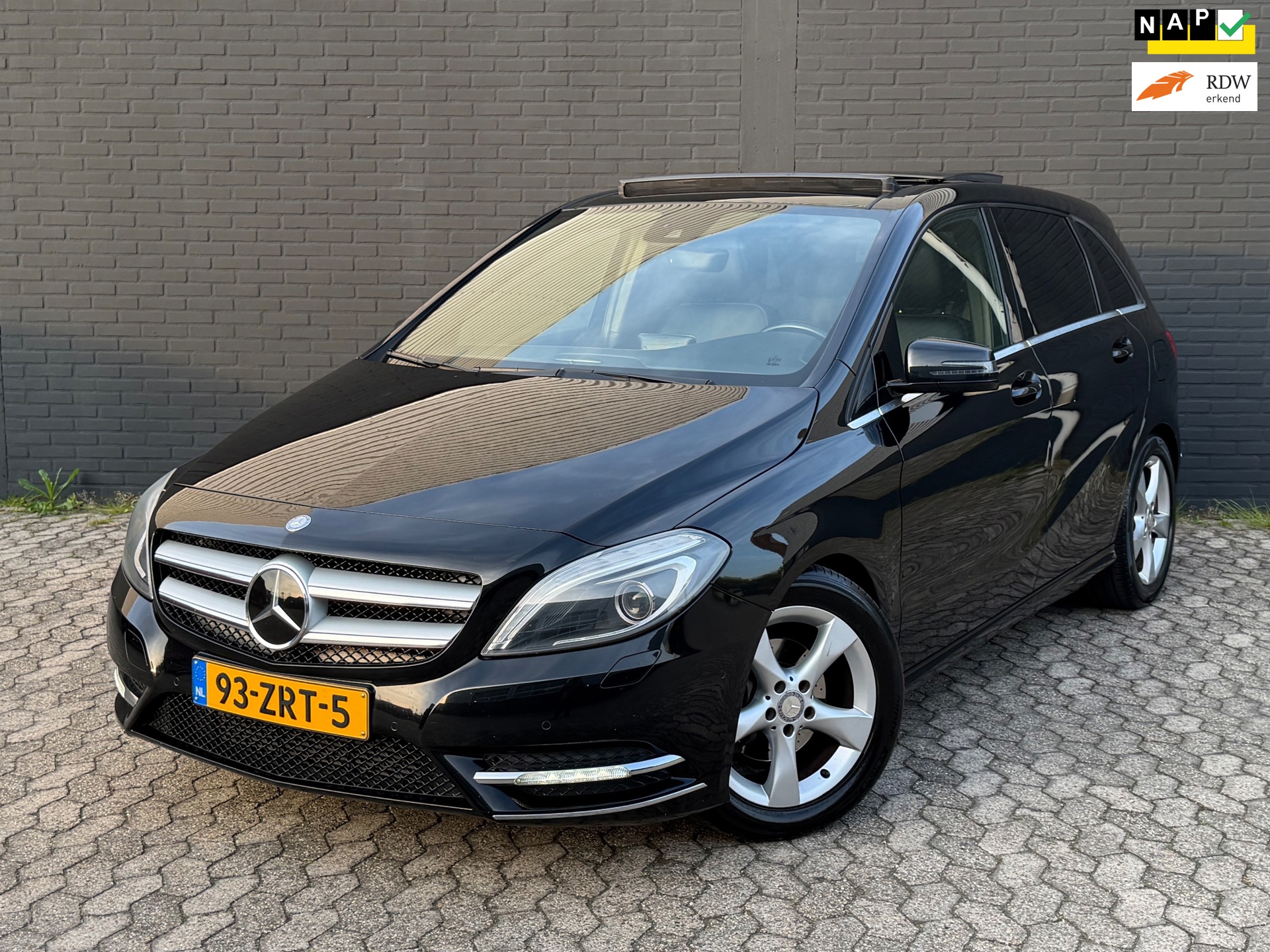 Mercedes-Benz B-klasse 200 Ambition|PANO|LEER|MEMORY|CLIMA|NAP
