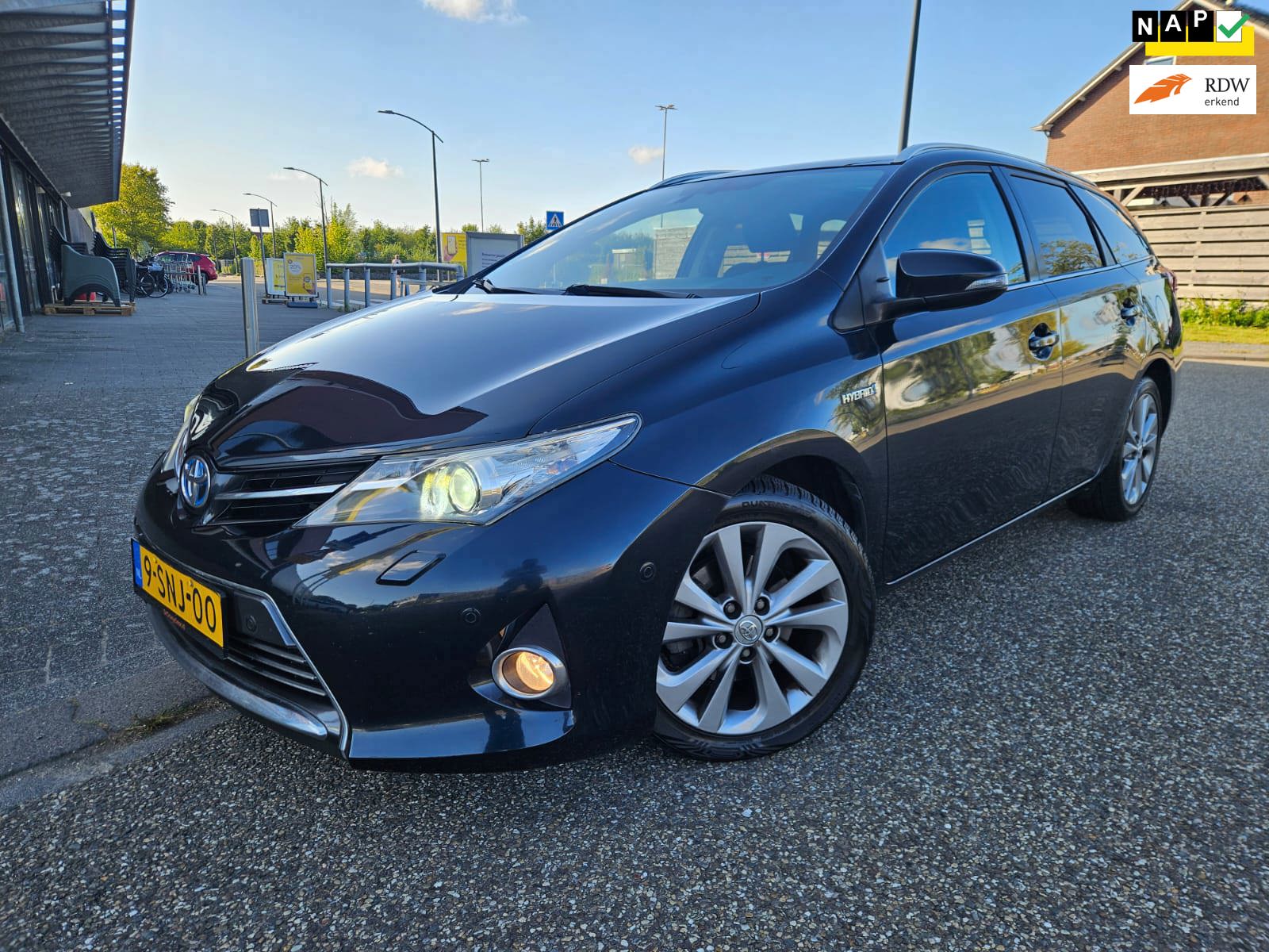 Toyota Auris Touring Sports 1.8 Hybrid Lease Pro GARANTIE