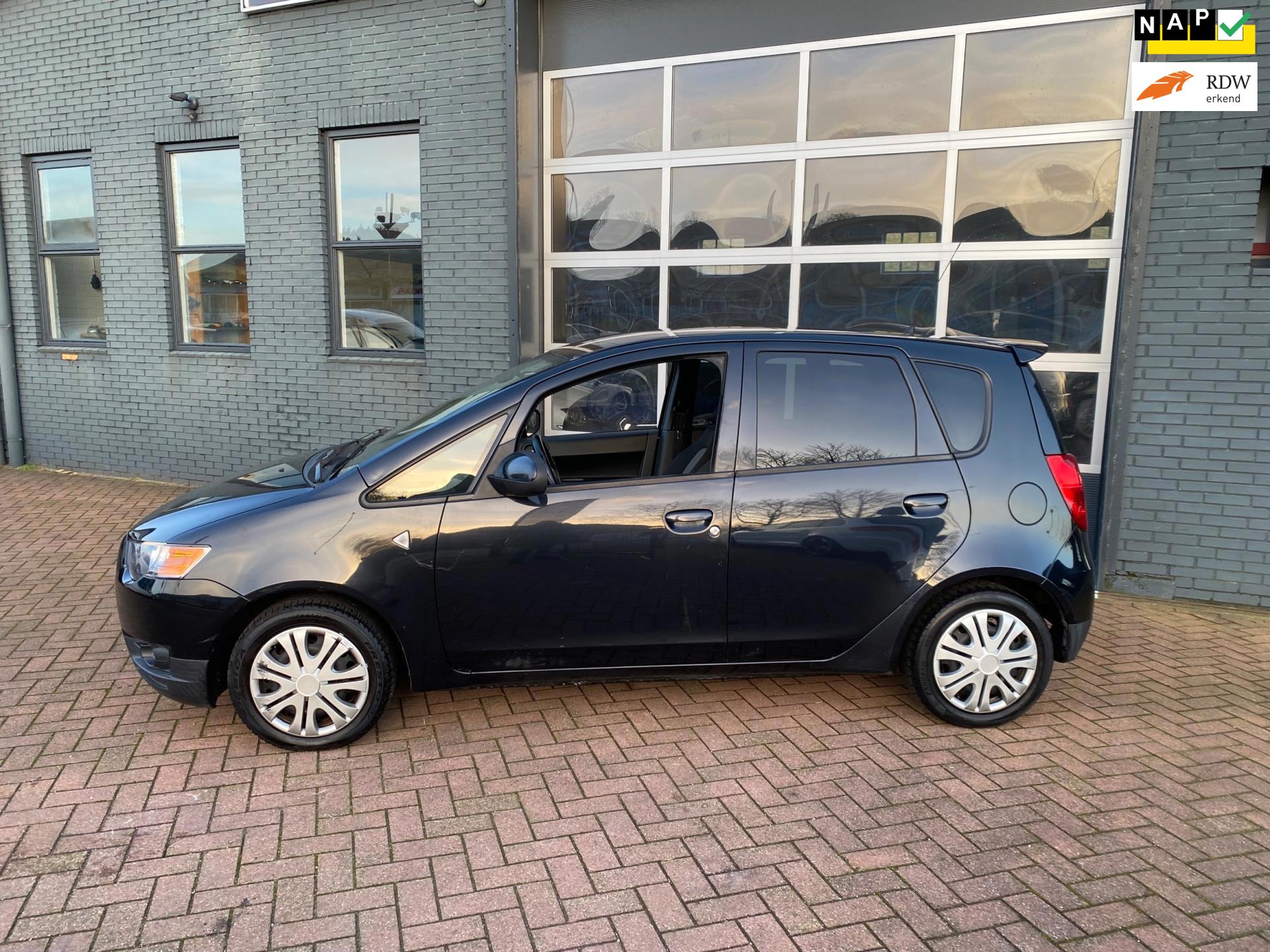 Mitsubishi Colt 1.3 Inform - 5 drs - Airco - Inruil Mog !!