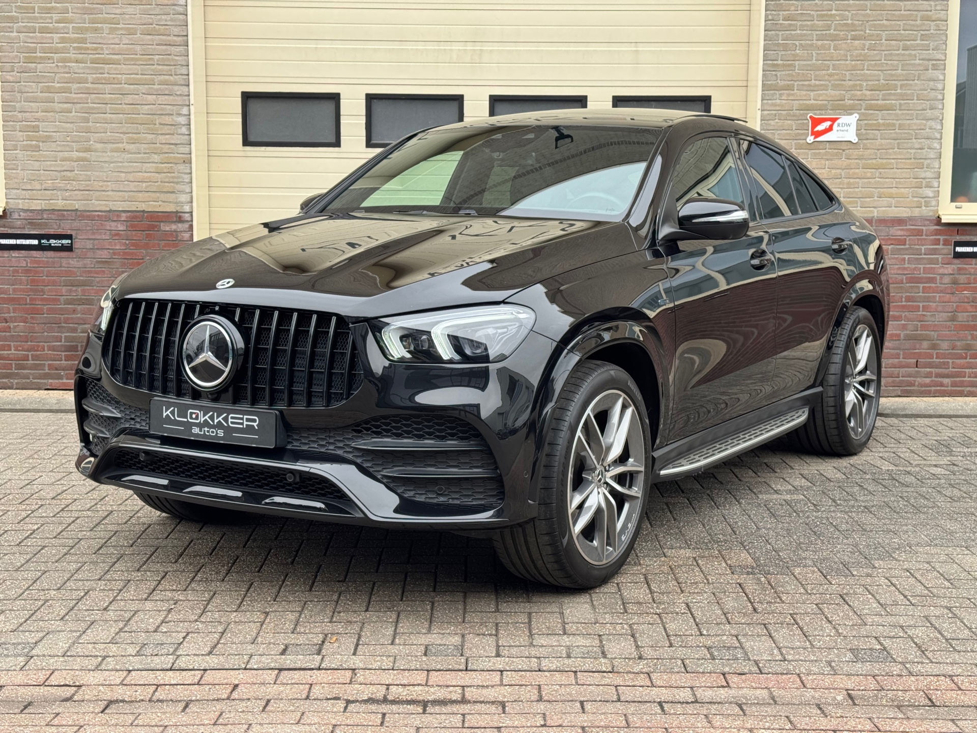 Mercedes-Benz GLE-klasse Coupé 350 e 4MATIC Premium Plus Pano | Burmester | 22” |