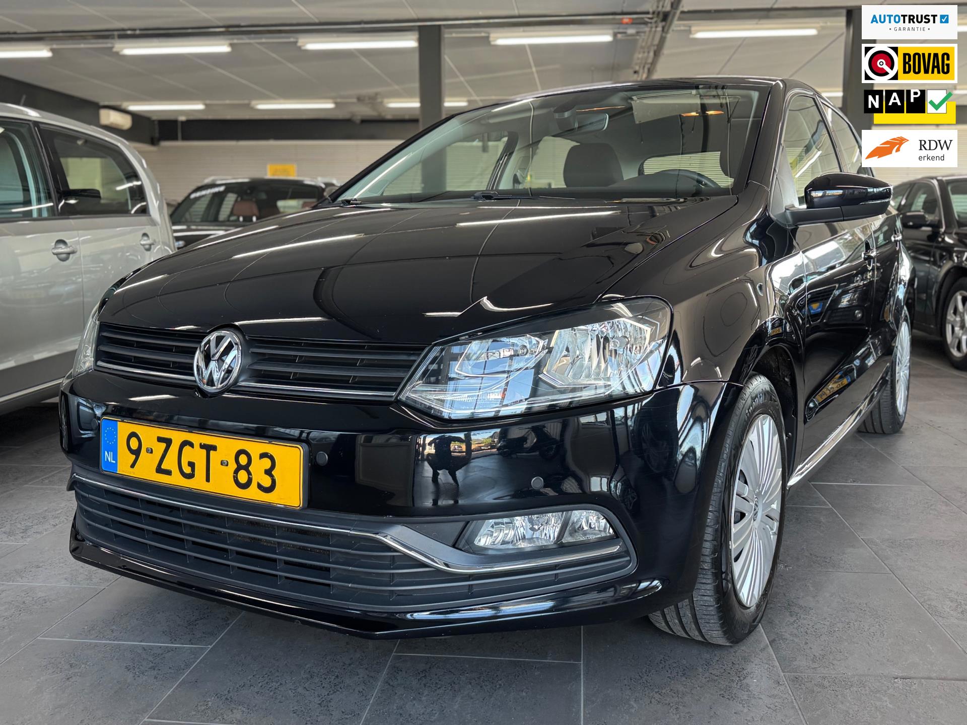 Volkswagen Polo 1.2 TSI Comfortline automaat Clima navigatie cruise control elektrische pakket parkeersensoren trekhaak