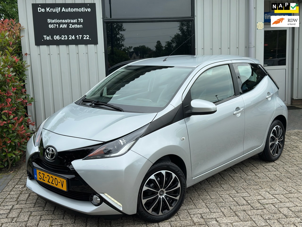 Toyota Aygo 1.0 VVT-i x-nav|CAMERA|CARPLAY|LED|RIJKLAAR|NAP|NL-AUTO
