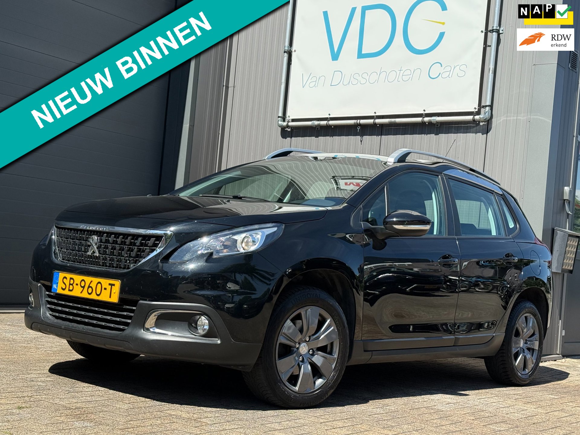 Peugeot 2008 1.2 PureTech Blue Lion | Navigatie | Trekhaak