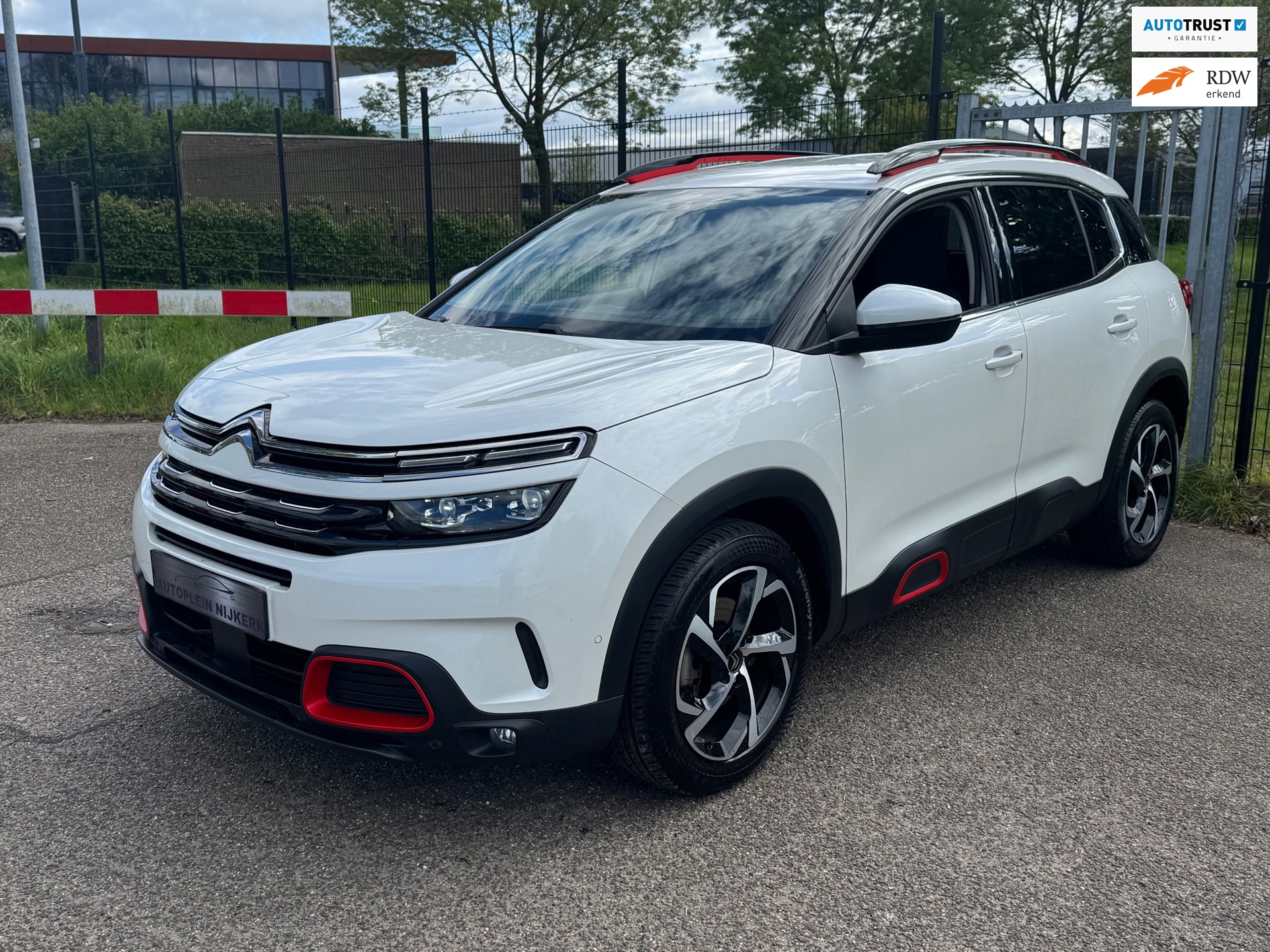 Citroën C5 Aircross 1.2 PureTech Shine Leder LED Camera