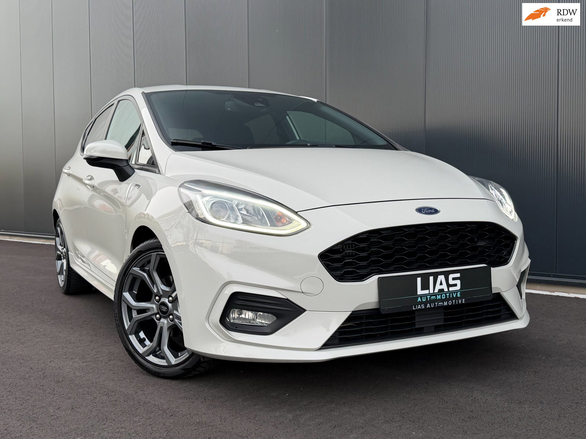 Ford Fiesta 1.0 ST Line Metropolis white 2020 full options | 1ste eigenaar | Unieke kleur | Ford dealer onderhouden | Carbon |