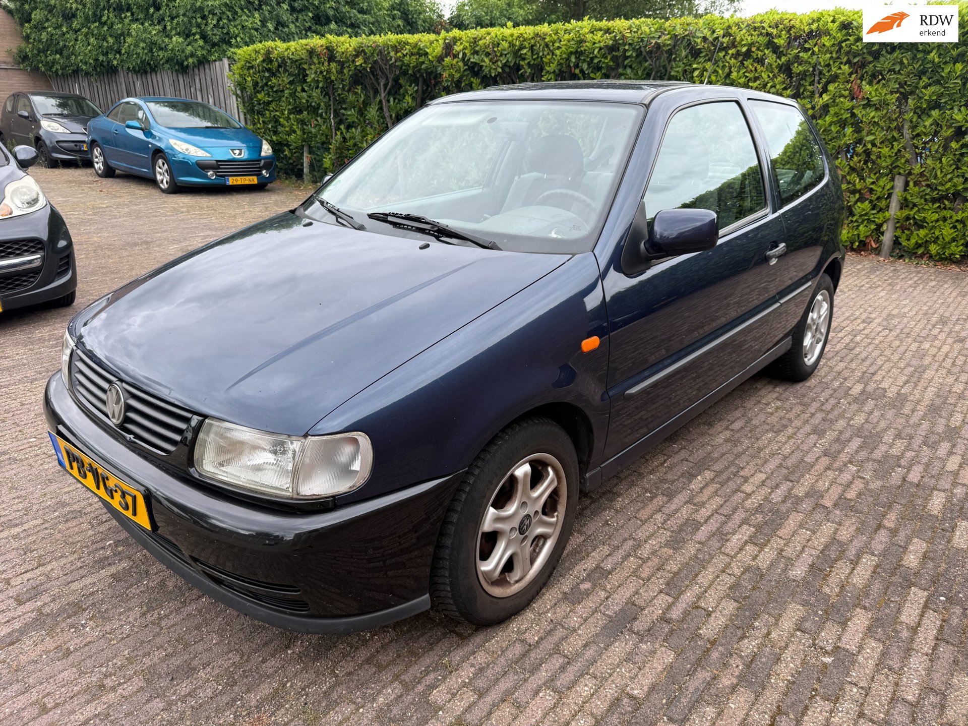 Volkswagen Polo 1.6 Automaat velgen audio usb aux dakraam