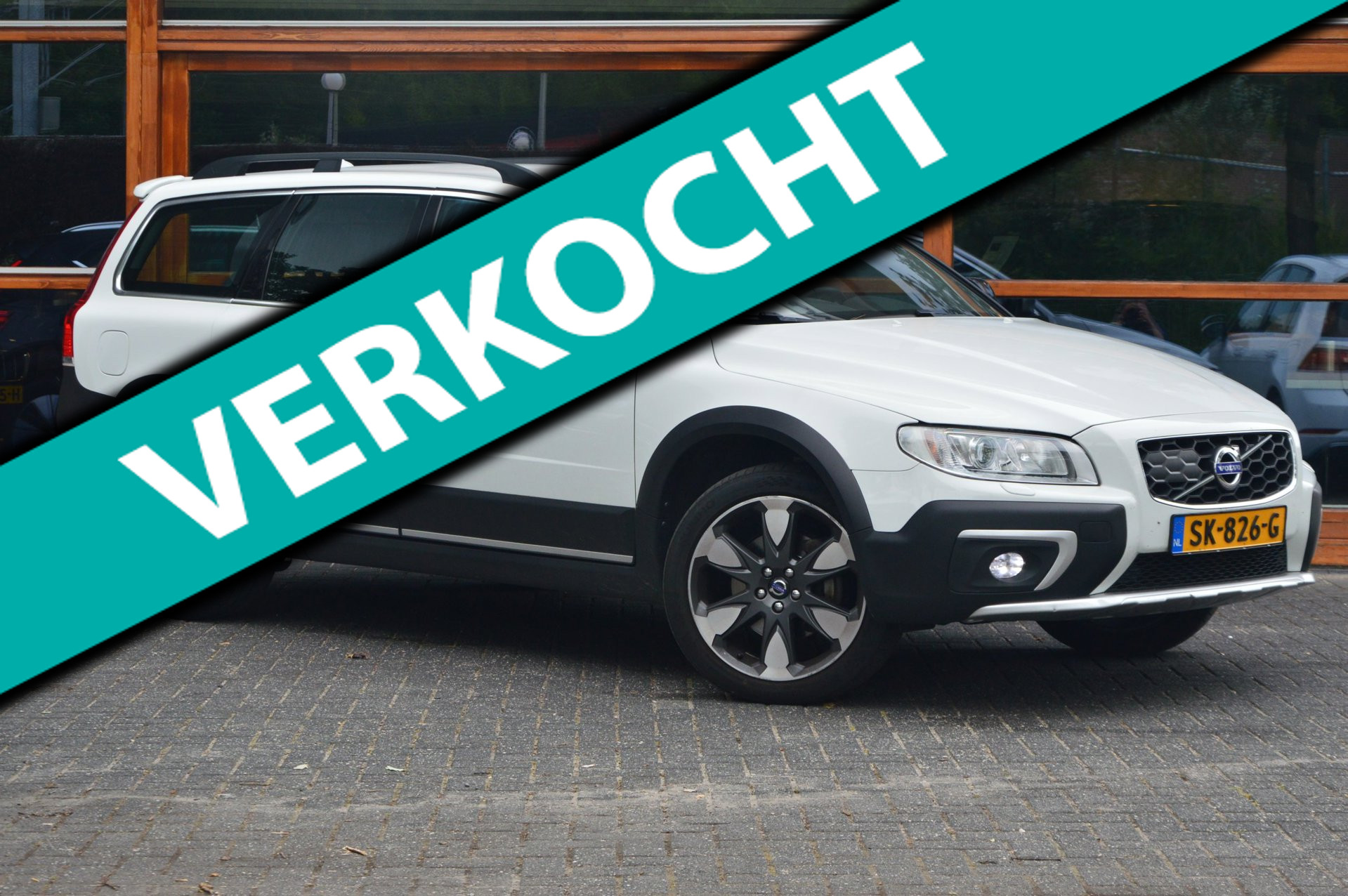 Volvo XC70 D4 Inscription Edition | Adaptive Cruise | Trekhaak | Standkachel | Dealer Onderhouden | Leer |