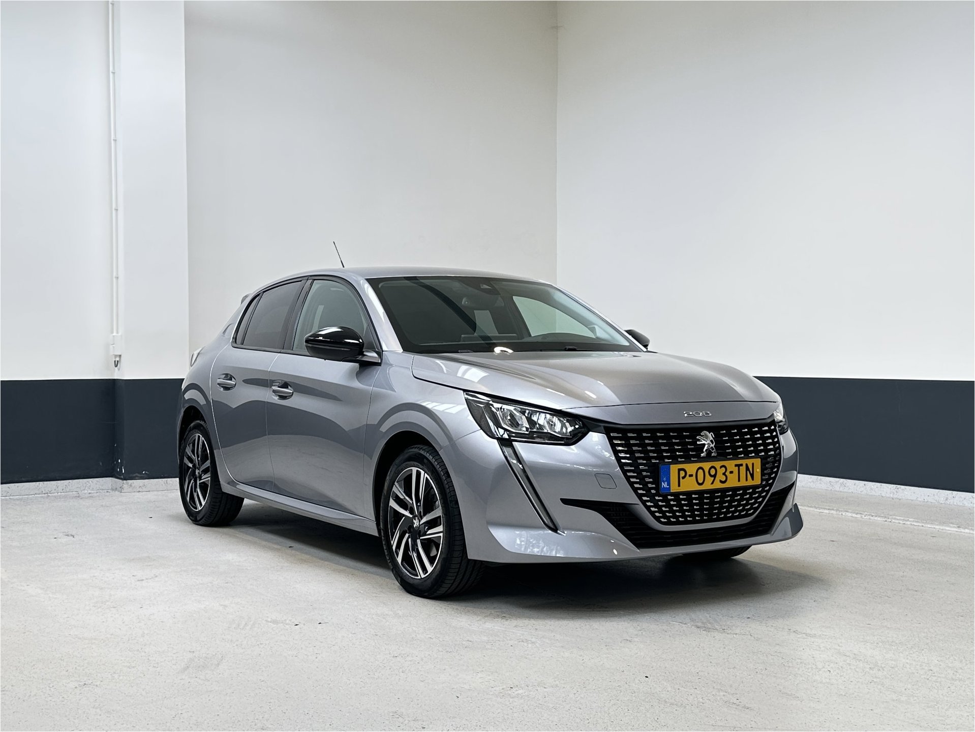 Peugeot 208 1.2 PureTech Allure Pack | 1 Eig | Camera | Apple Carplay/Android Auto | NL |