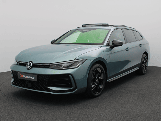 Volkswagen Passat Variant 1.5 eHybrid R-Line Edition Black Style 272PK DSG