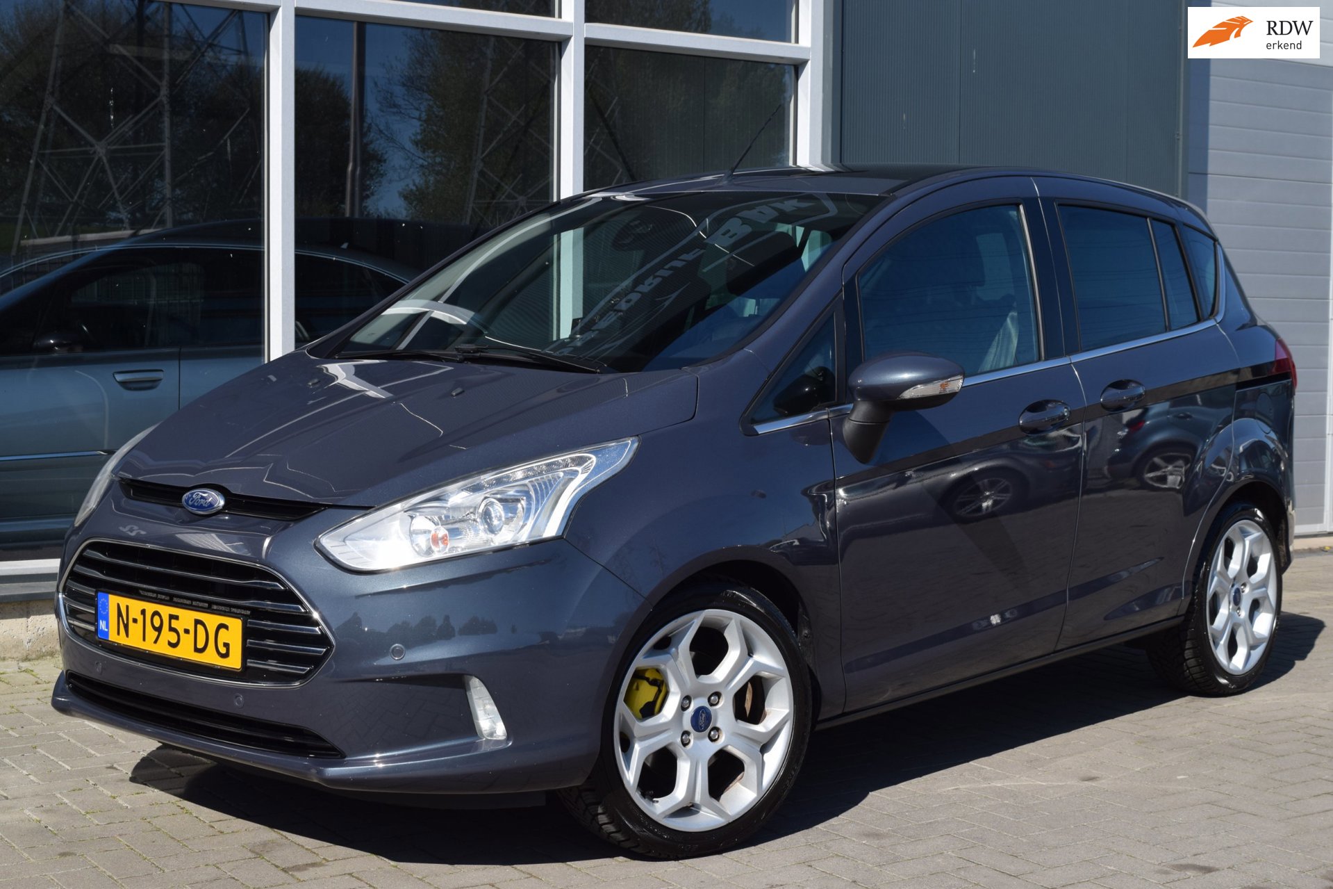 Ford B-Max 1.6 TI-VCT Titanium | Automaat | Pano | Leder | APK 4-2027 !