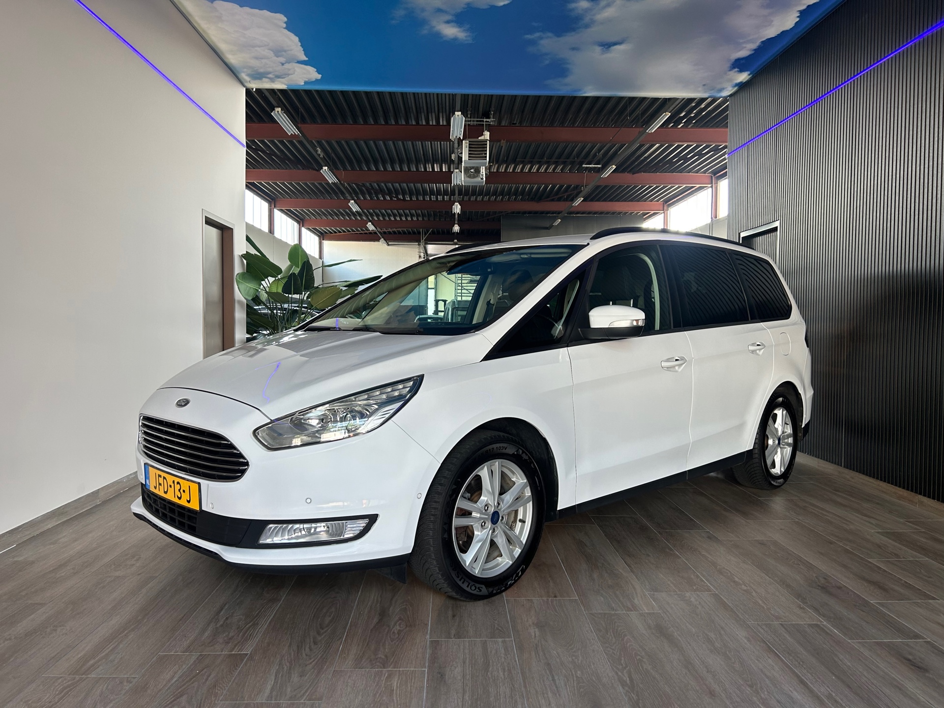 Ford GALAXY 1.5 titanium, zeer nette 7 persoons, mooie opties, 4 seizoen banden