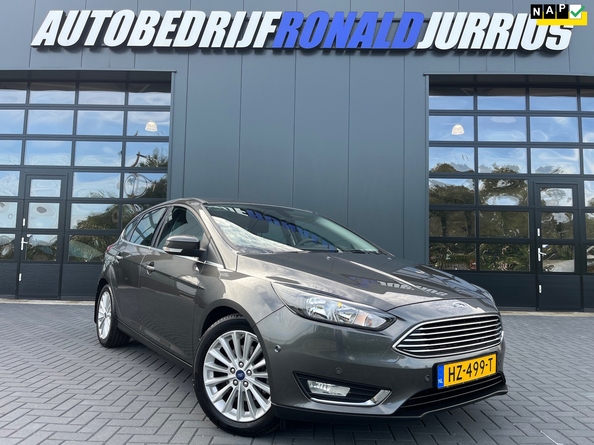 Ford Focus 1.5 Titanium NL.Auto/Automaat/Climatronic/17Inch/Topstaat/1Ste Eigenaar/150PK/Goed onderhouden