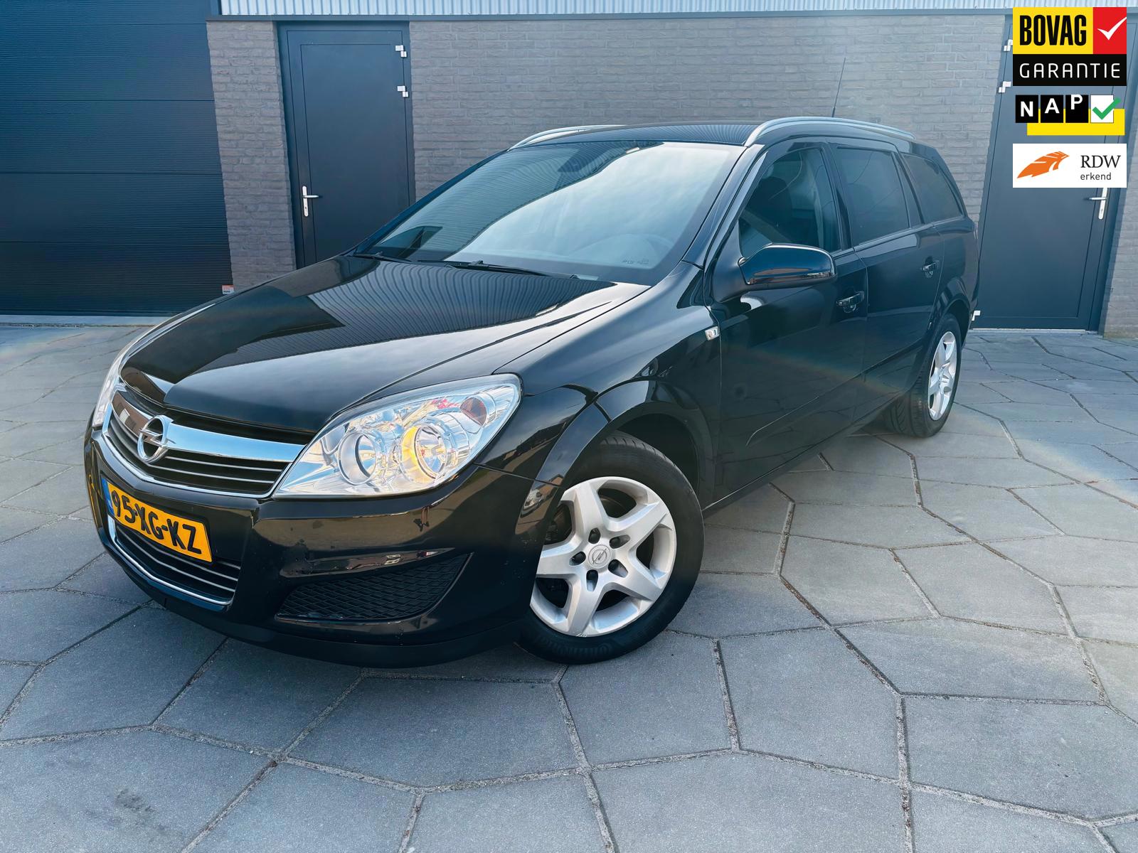 Opel Astra Wagon 1.8 Essentia AIRCO|Station|Dakrails |centrale vergrendeling|nette frisse gezinsauto|