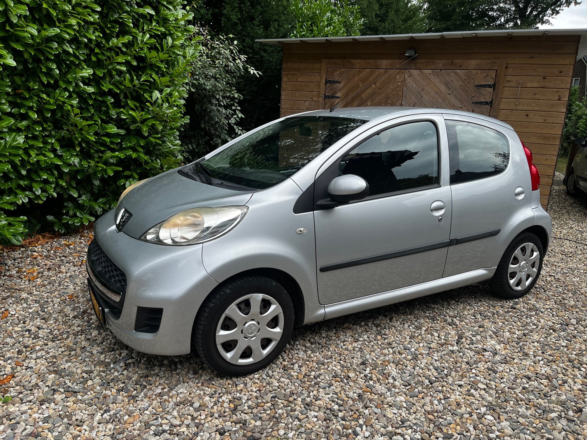 Peugeot 107 5 drs/airco/beur/apk/direkt mee