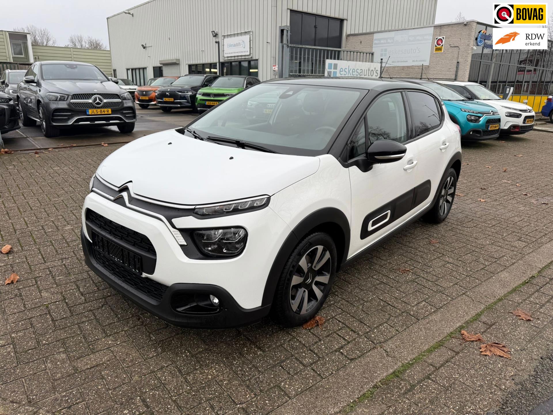 Citroën C3 1.2 PureTech Feel, Facelift, Navi, Dealer auto
