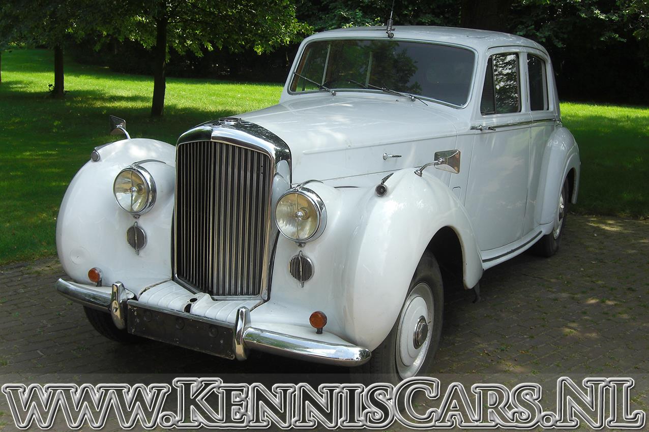 Bentley 1953 R-type Saloon