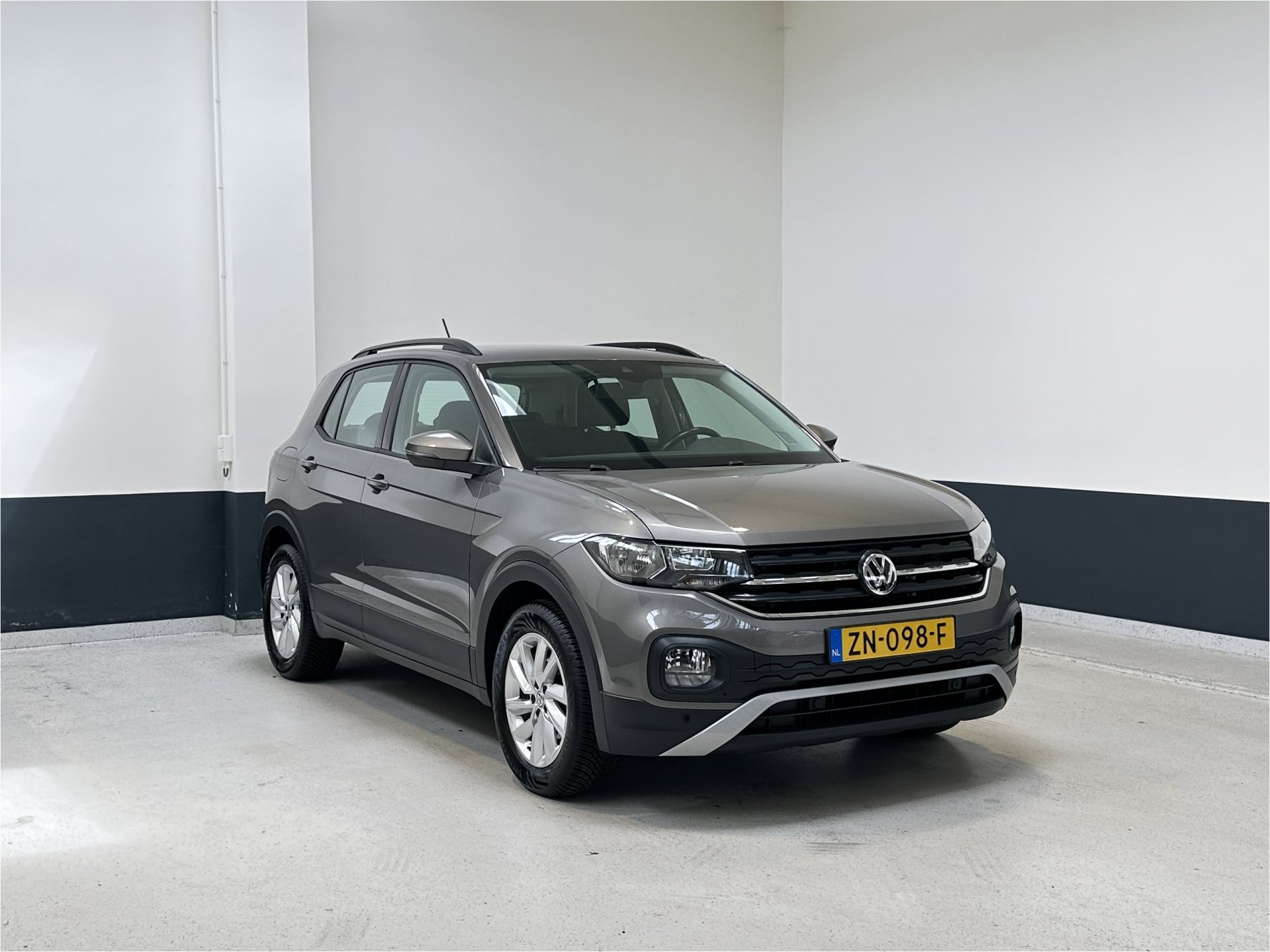 Volkswagen T-Cross 1.0 TSI Life | Camera | Apple Carplay/ Android Auto| NL | 2 Eig |