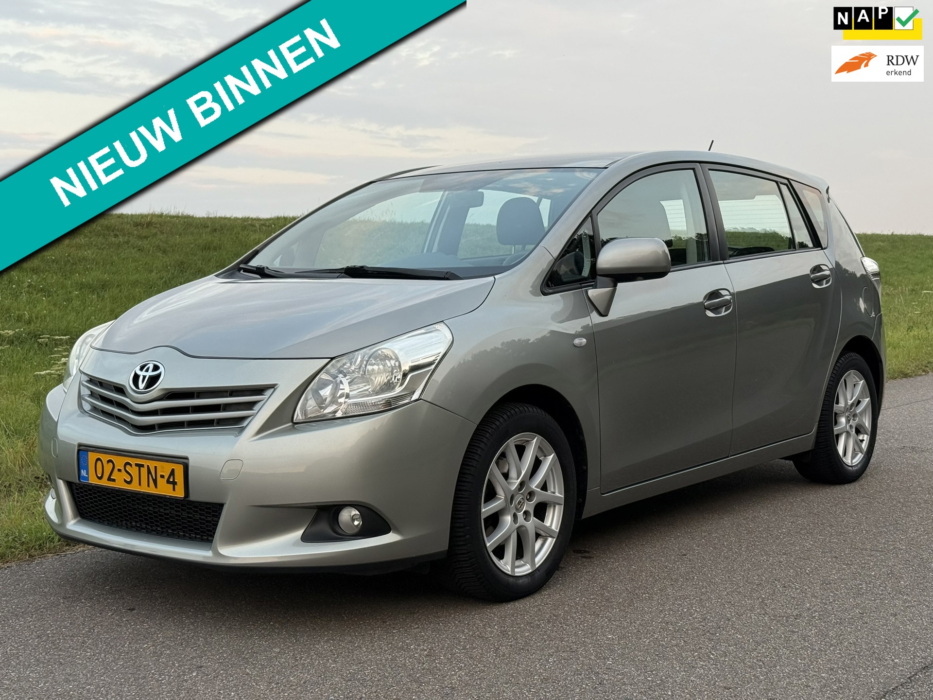 Toyota Verso 1.8 VVT-i Business | Automaat | Trekhaak | Cruise Control