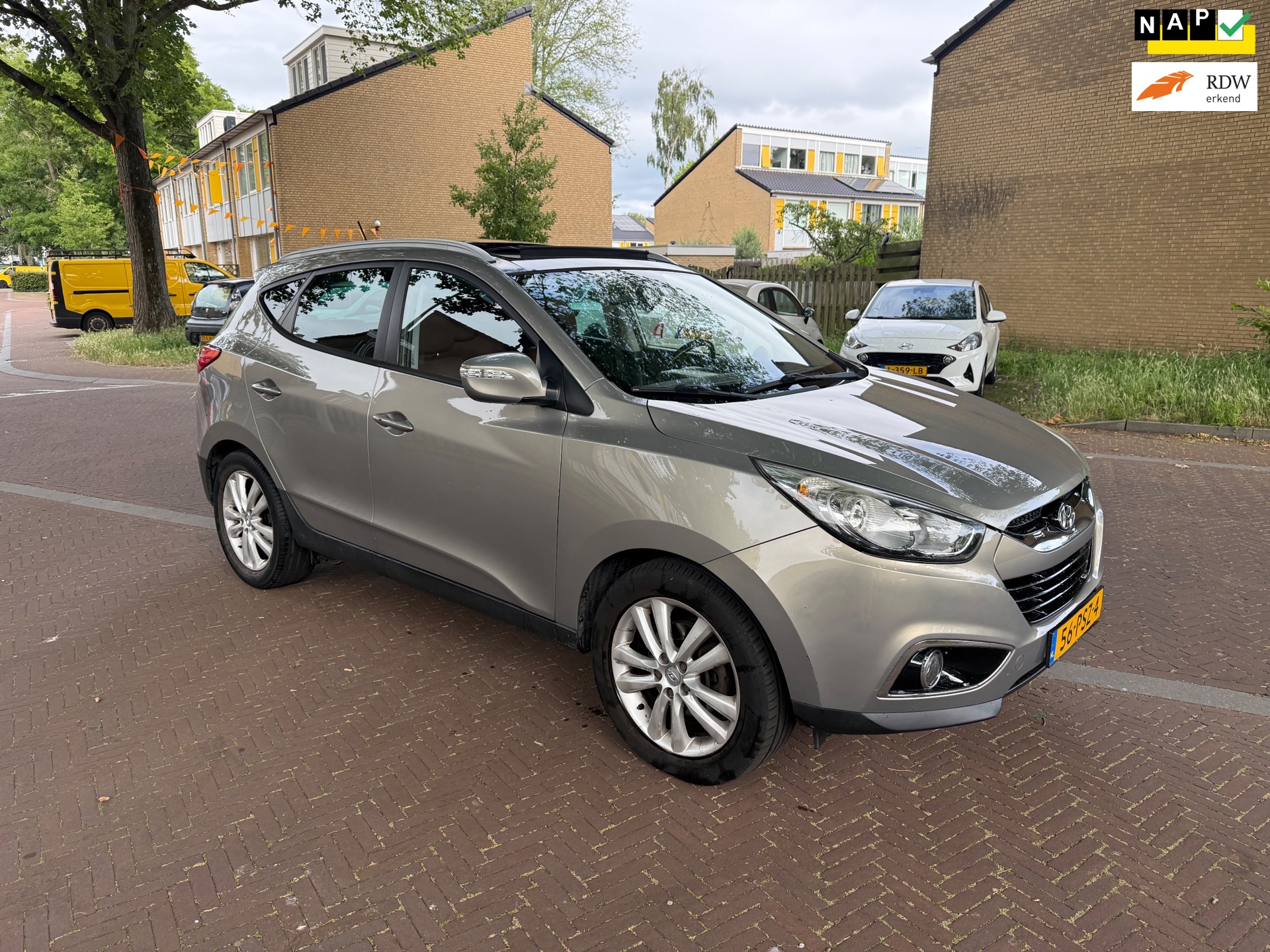 Hyundai Ix35 AUTOMAAT / Panorama dak / UNIEK / Veel opties