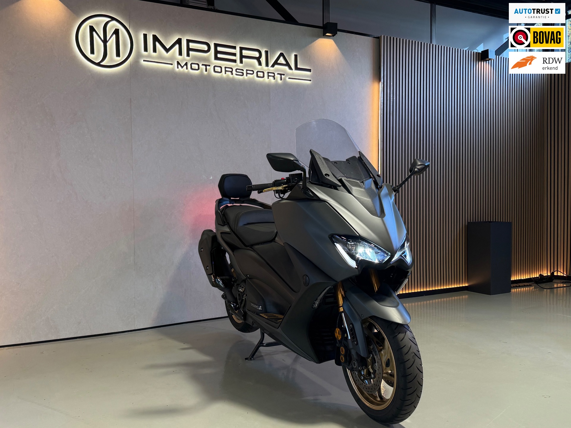 Yamaha Scooter TMAX 560 Tech MAX Handvat/stoelverwarming