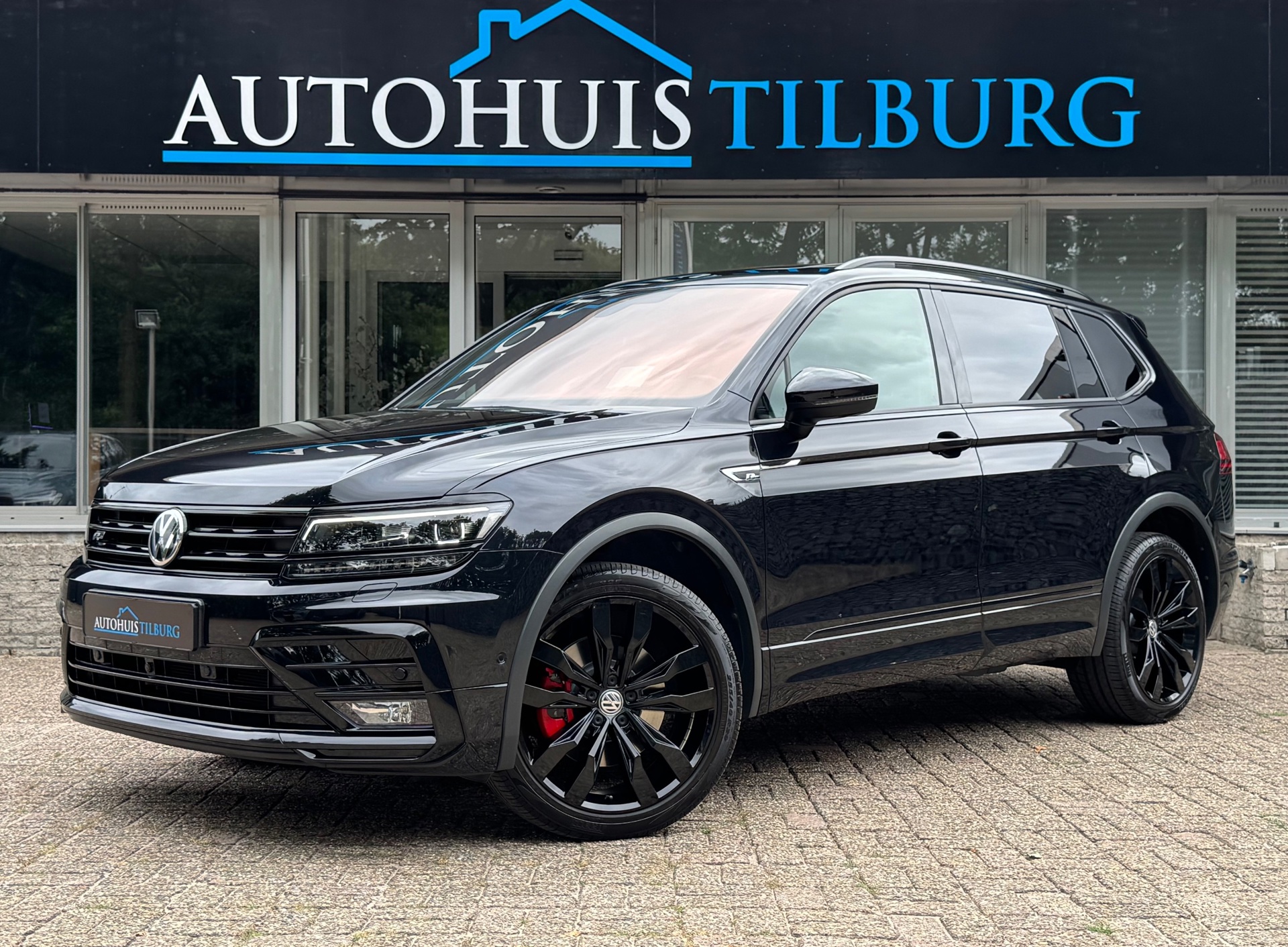 Volkswagen Tiguan Allspace 2.0 TSI 4Motion 3X R-Line 7p. Pano Leder Trekhaak