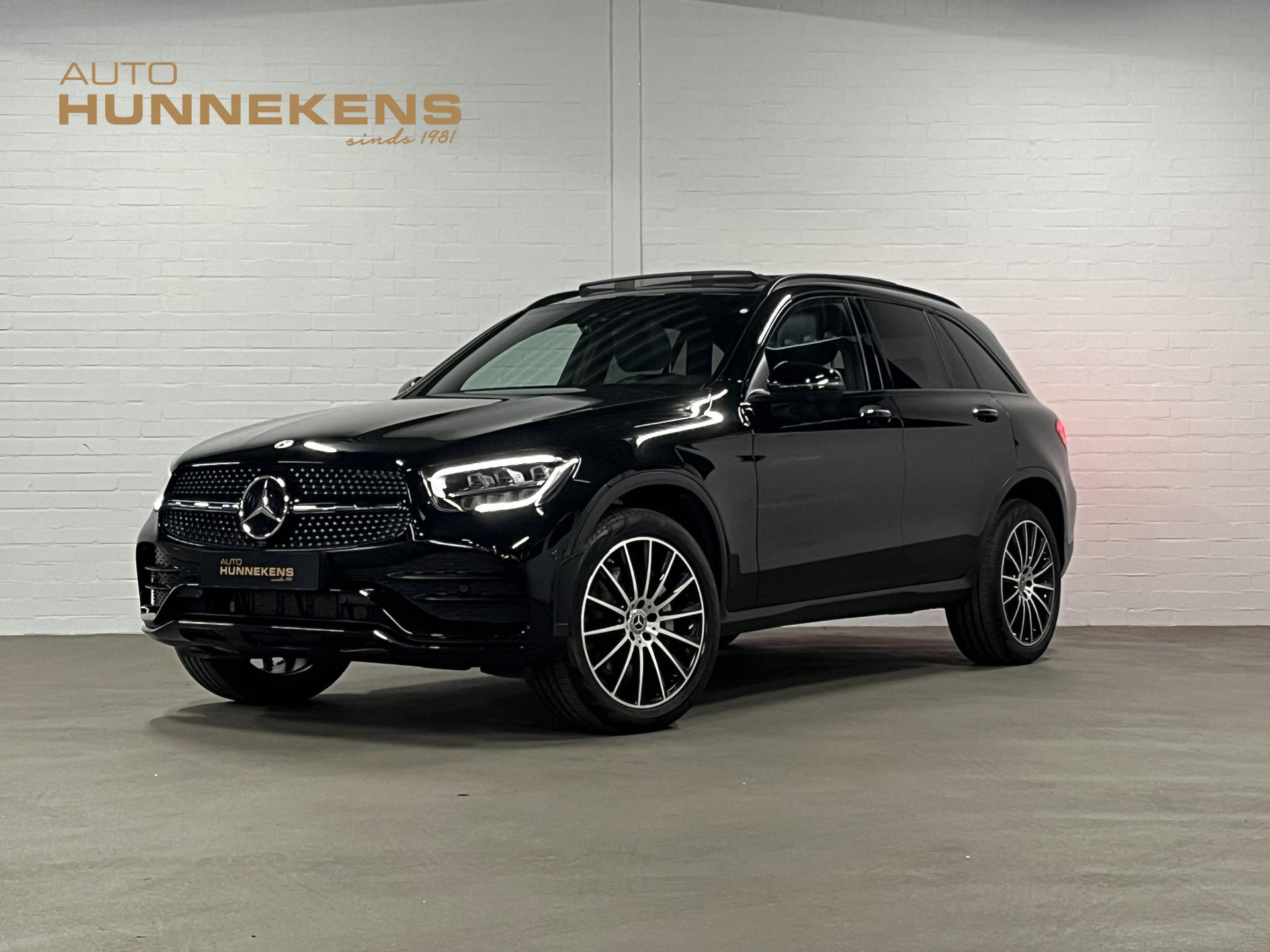 Mercedes-Benz GLC300e AMG Line