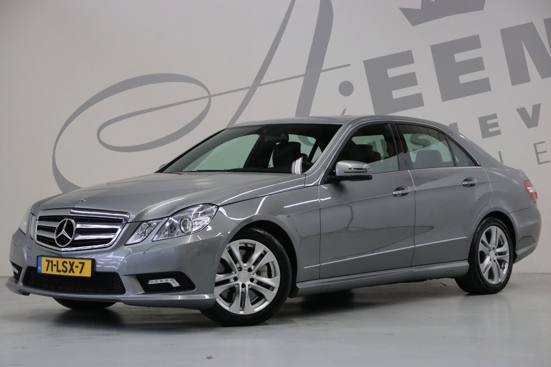 Mercedes-Benz E-klasse 500 Elegance 4-Matic/ AMG-styling/ Memory