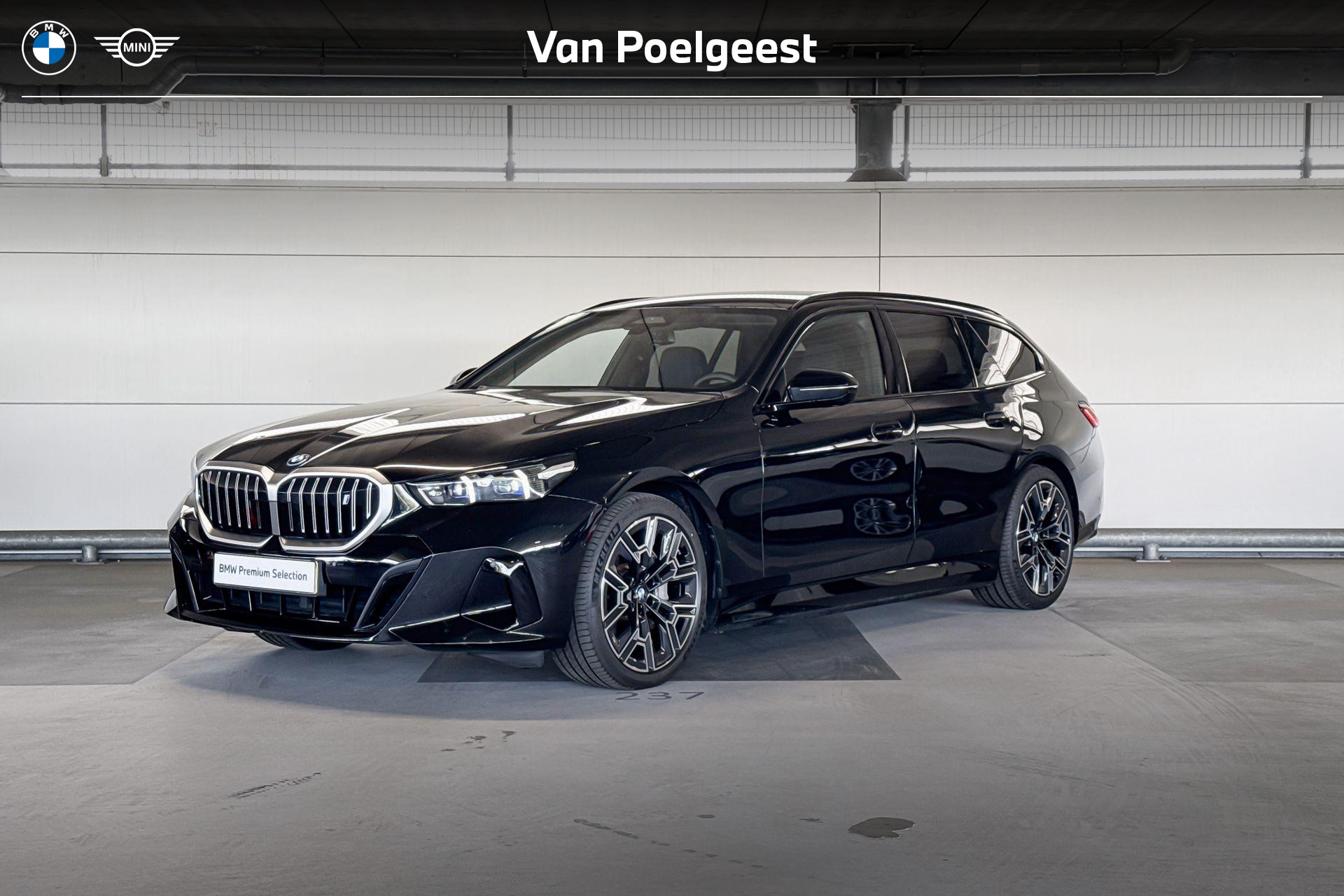 BMW i5 Touring eDrive40