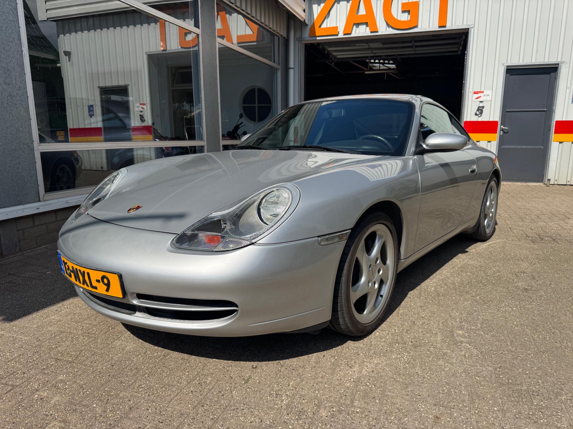 Porsche 911 3.4 Coupé Carrera 4