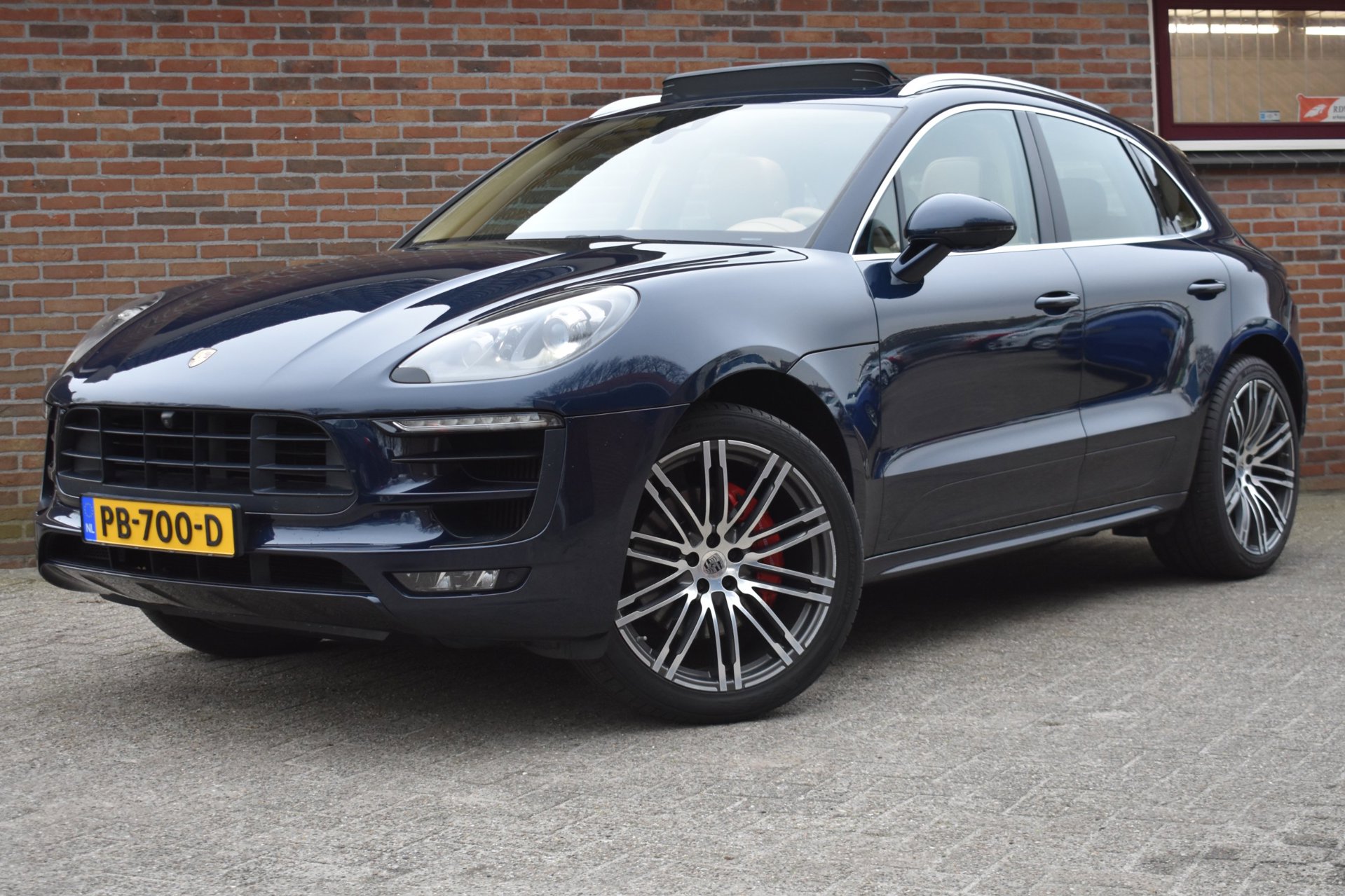 Porsche Macan 3.0 GTS '17 Pano LED Leder Sport Chrono Navi Cruise Inruil mogelijk