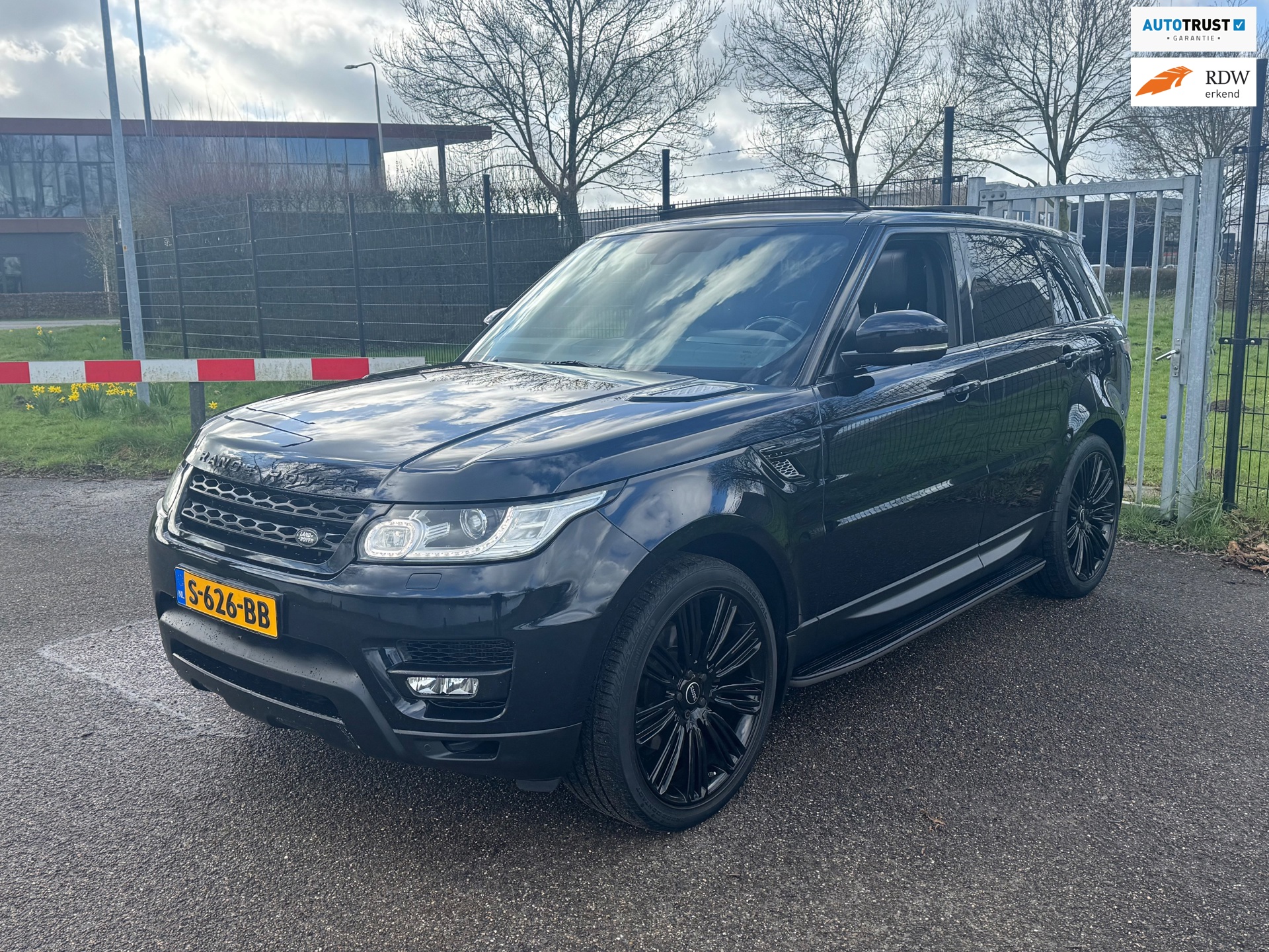 Land Rover Range Rover Sport 3.0 TDV6 HSE Panodak DVD Camera Trekhaak