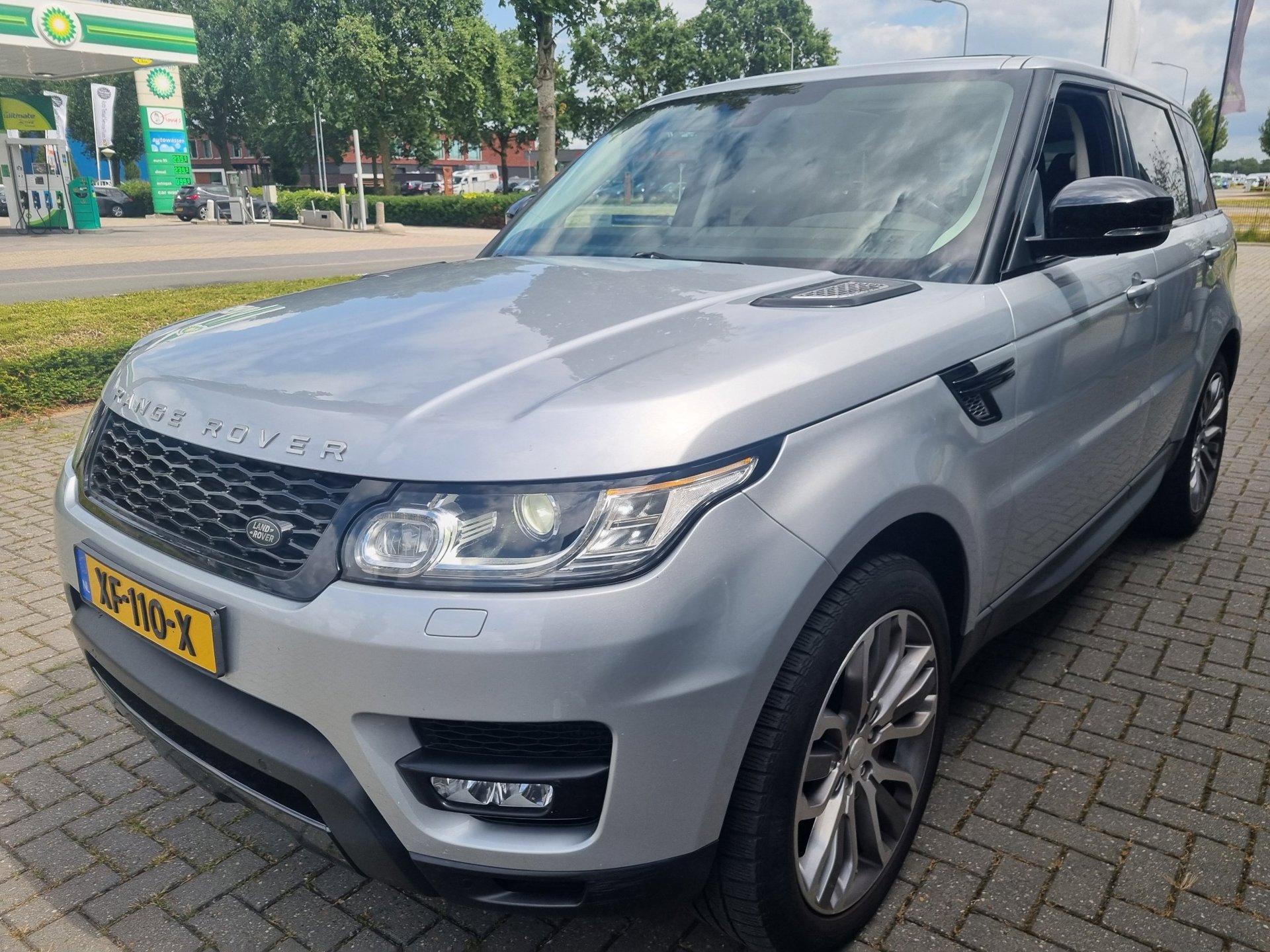 Land Rover Range Rover Sport 3.0 SDV6 HSE Dynamic Pano Leder Digitaal Dashboard
