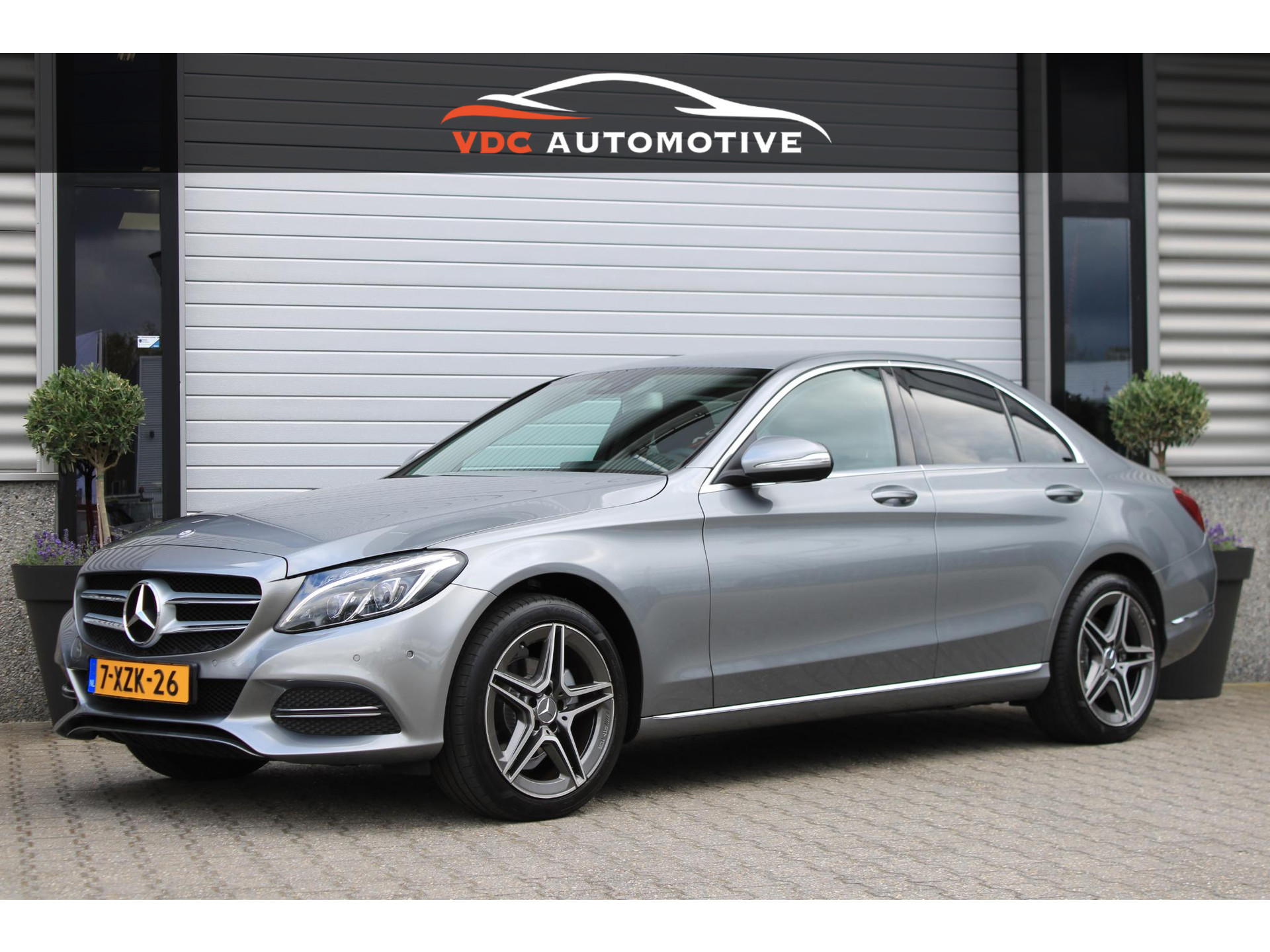 Mercedes-Benz C-Klasse 180