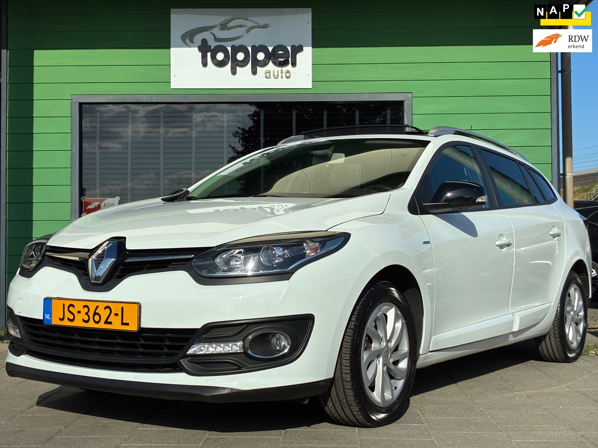 Renault Mégane Estate 1.2 TCe Limited|1e Eigenaar|Panoramadak|Navigatie|CruiseControl|Climatronic|Trekhaak|