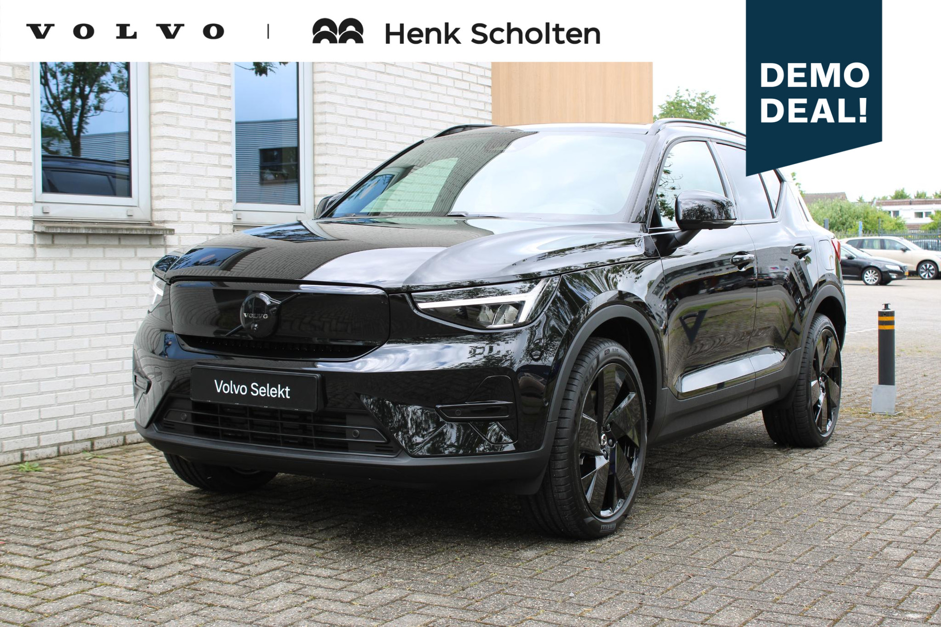 Volvo EX40 Single Motor Ext. Range Ultra Black Edition Europa
